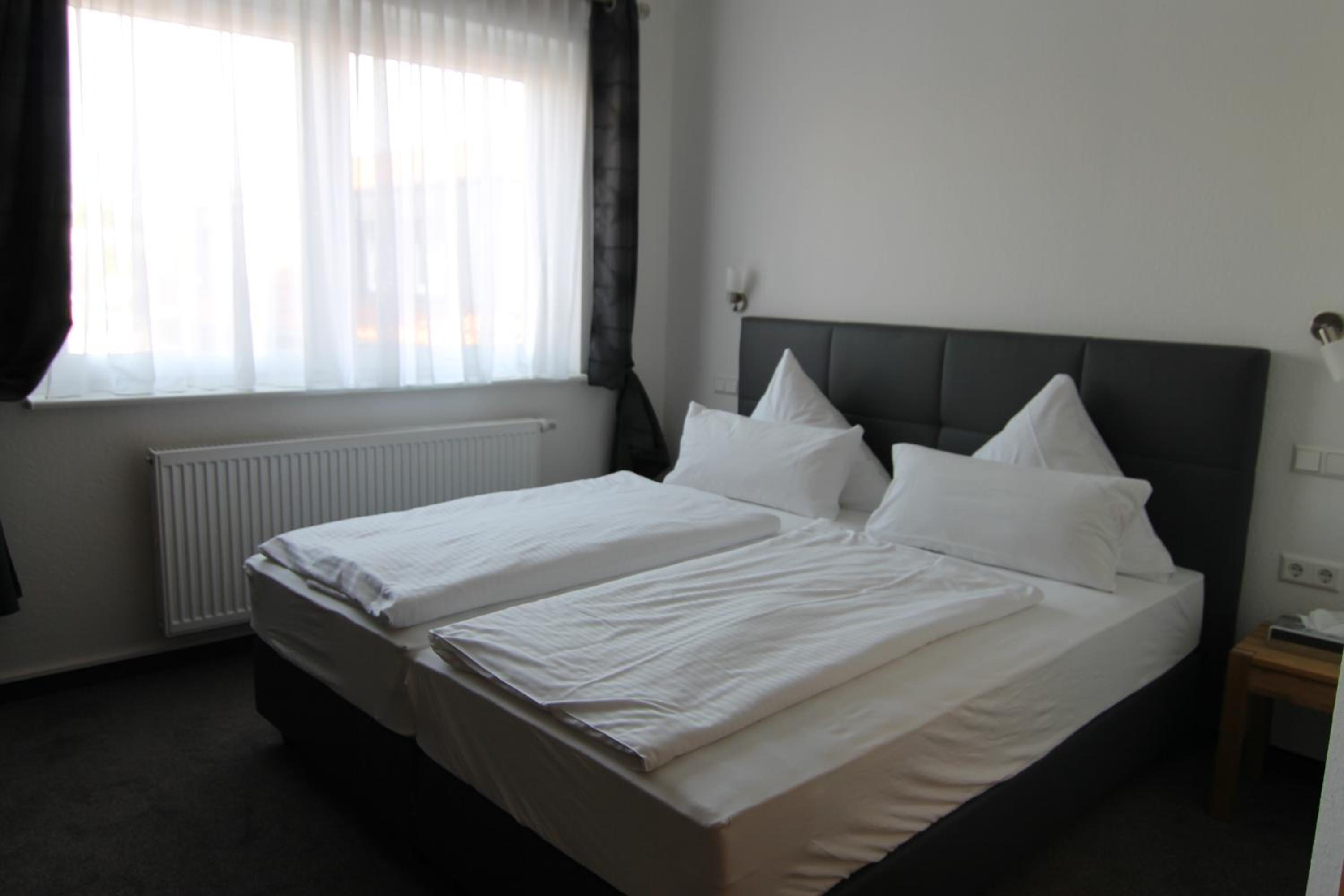 Superior King Room - Photo 1
