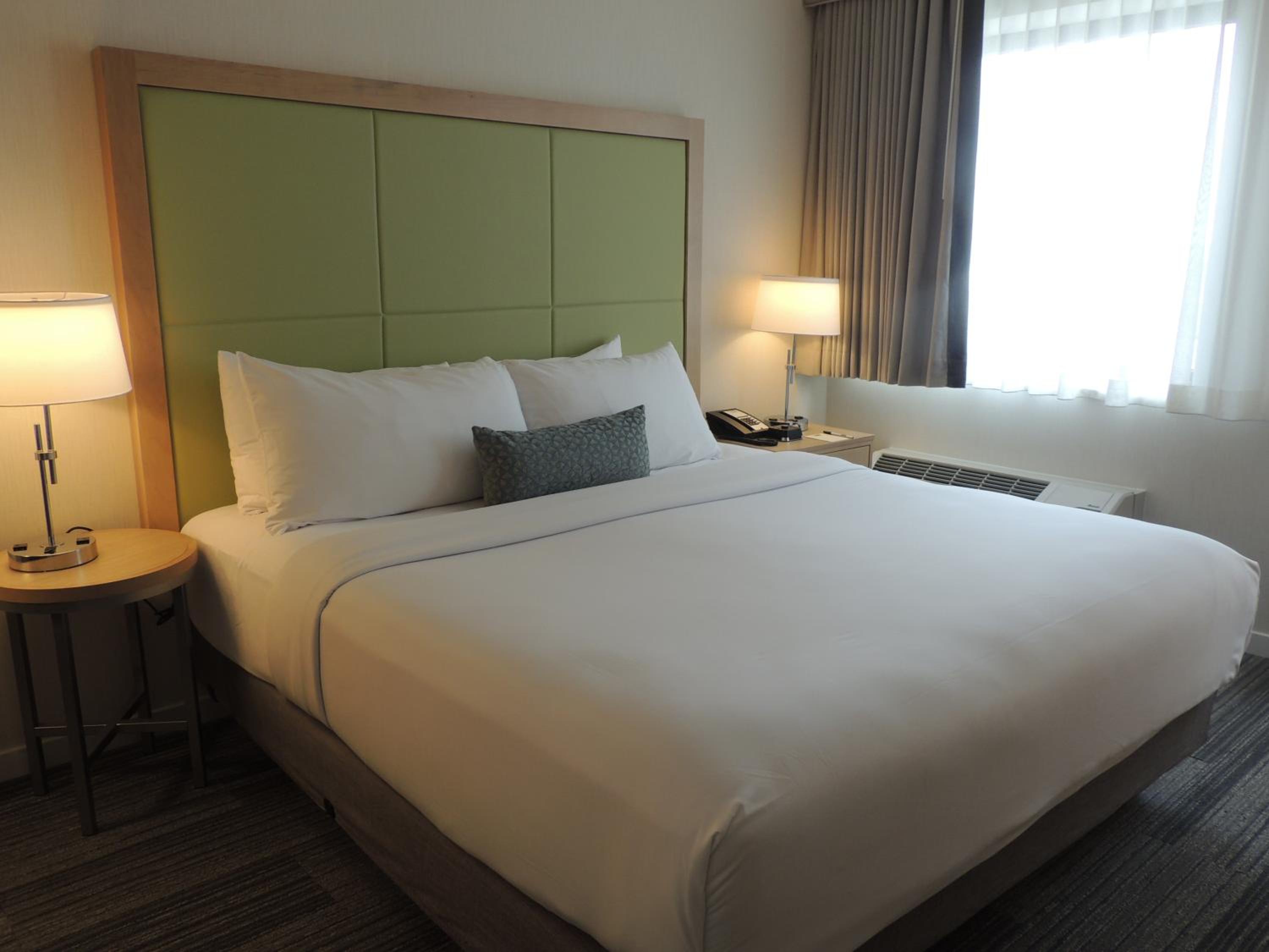 Superior King Room - Photo 4
