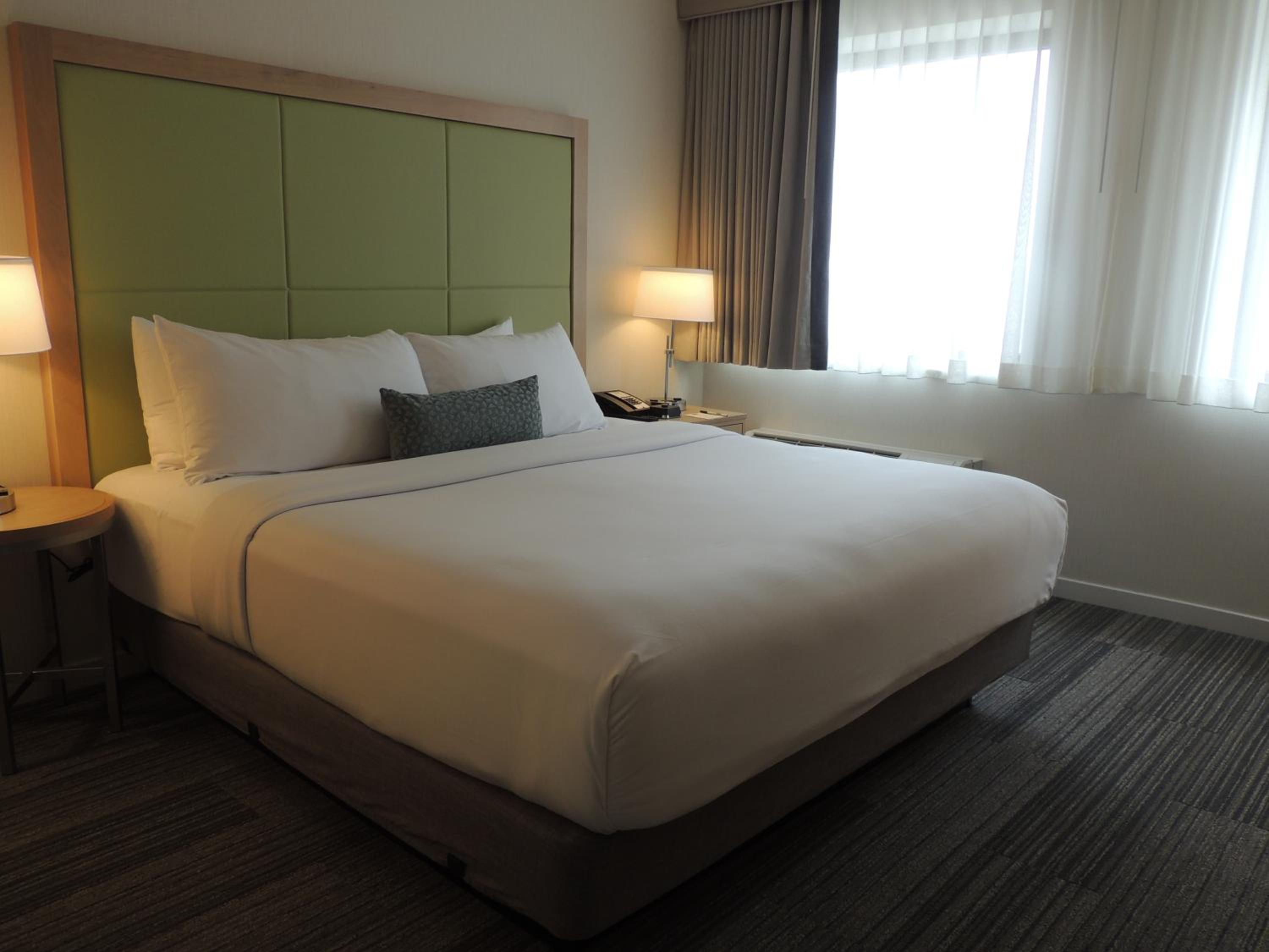 Superior King Room - Photo 3
