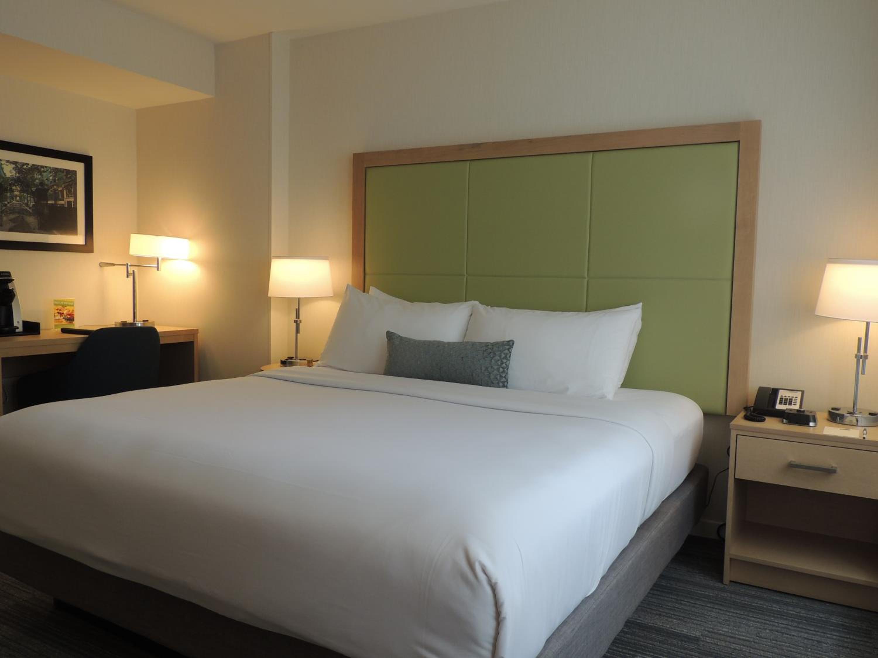 Superior King Room - Photo 2