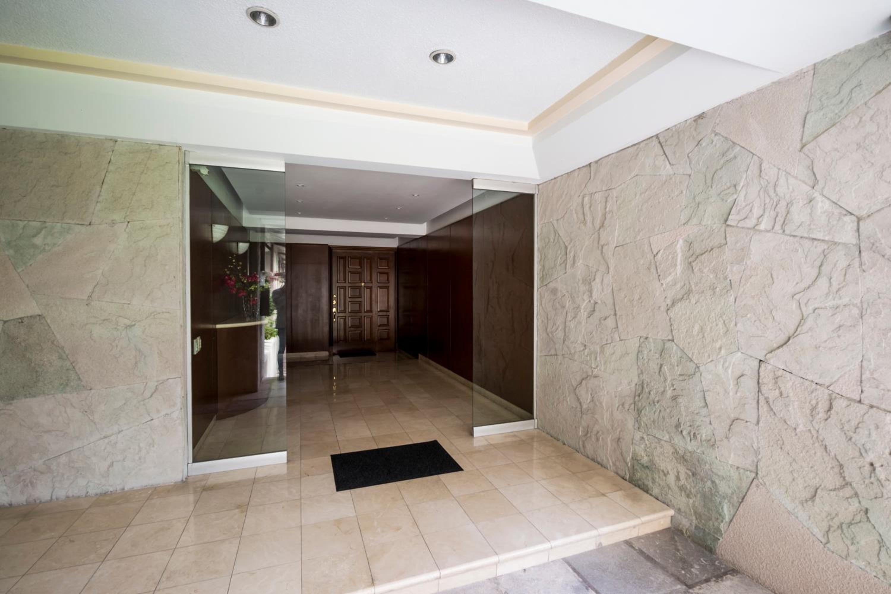 Deluxe Studio - Photo 17