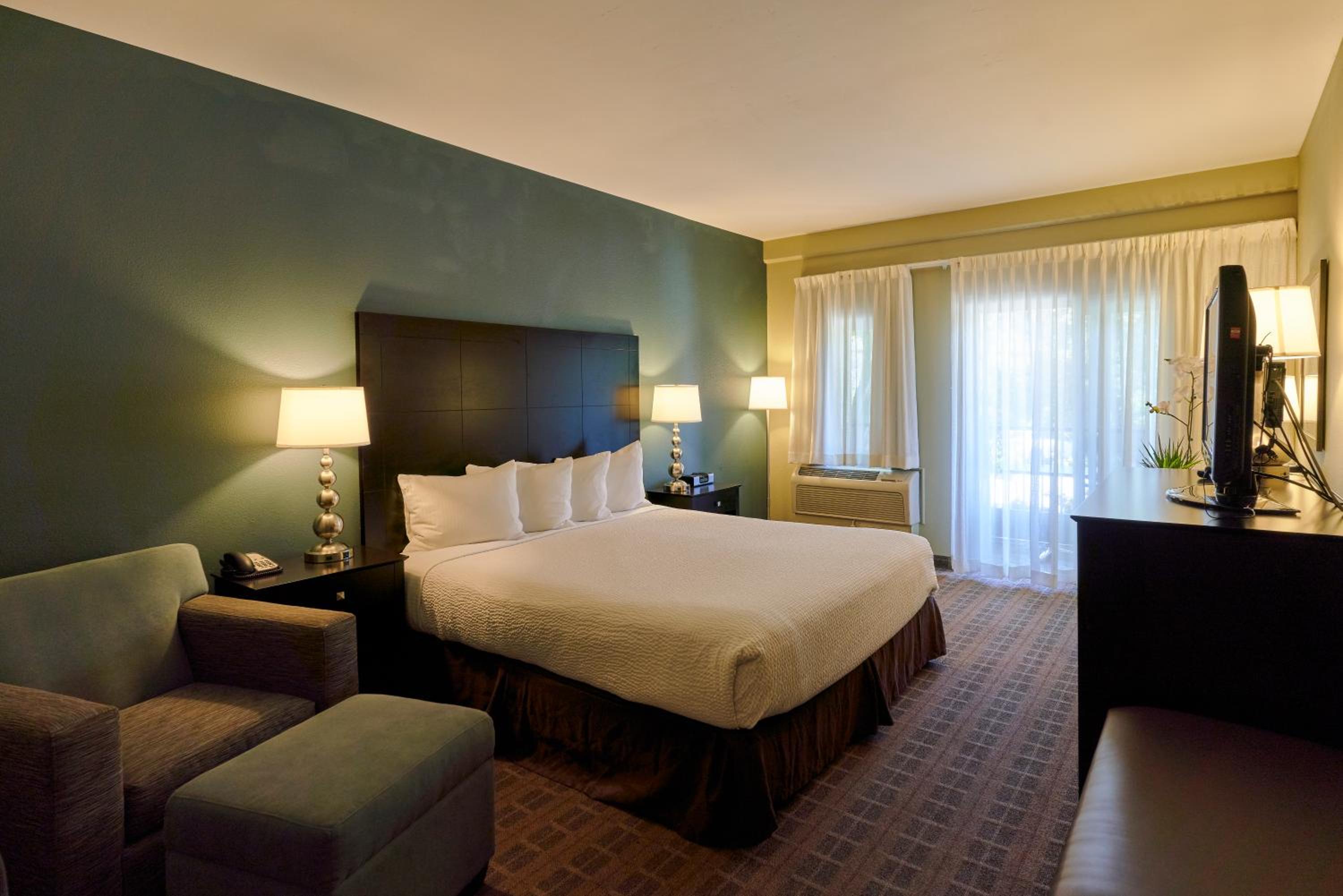 King Room - Disability Access - Photo 2
