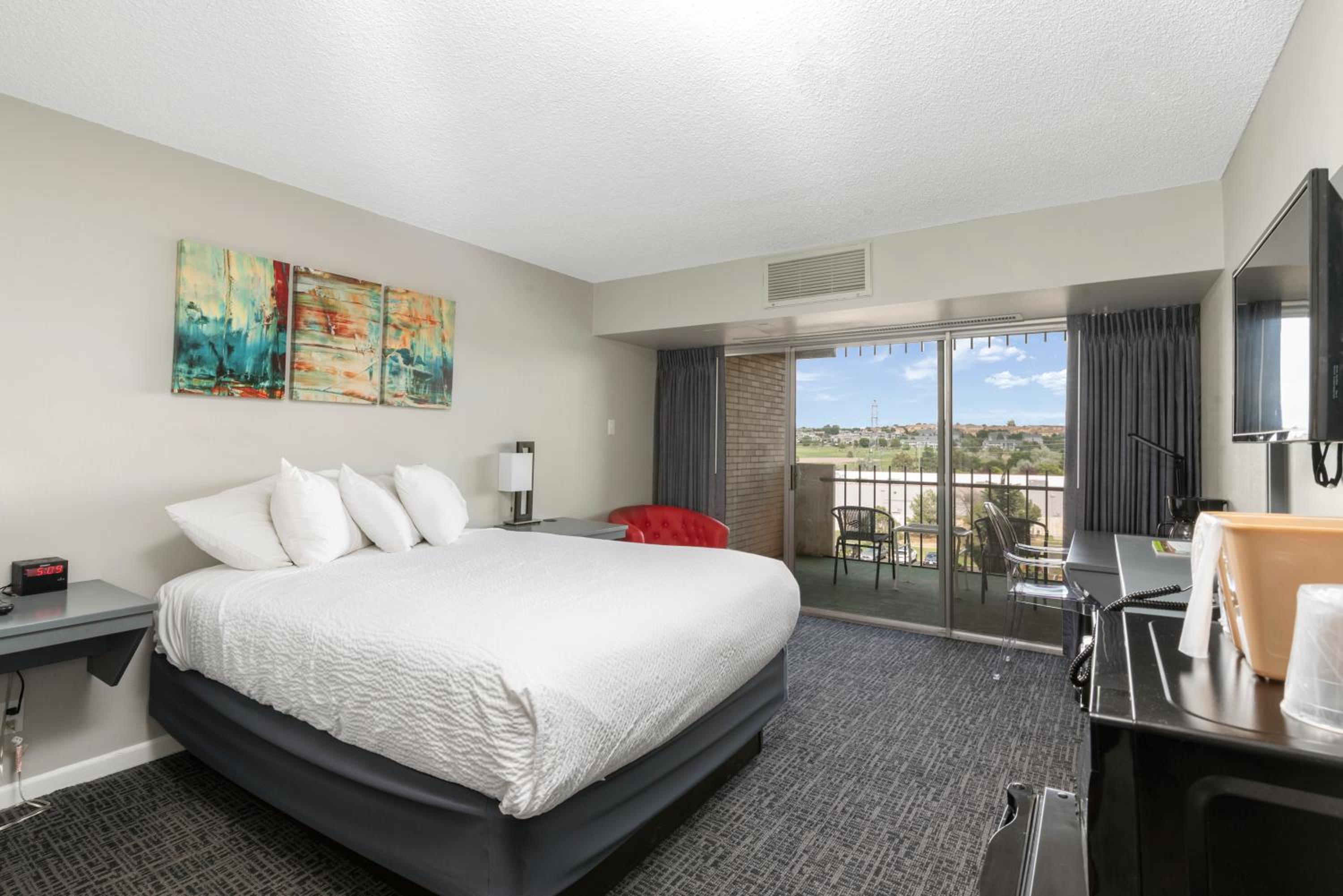 Deluxe Queen Room photo 1