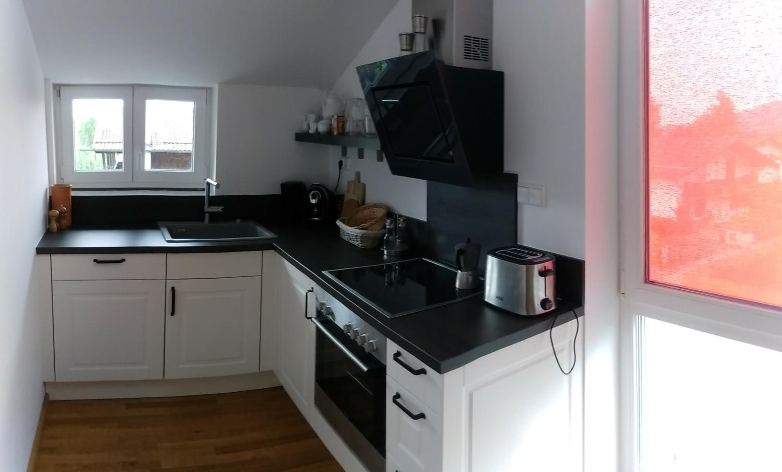 One-Bedroom Apartment photo 2