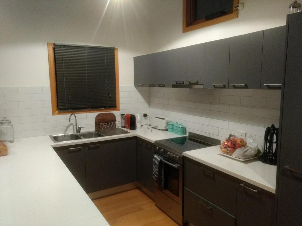 Three-Bedroom House - Photo 11