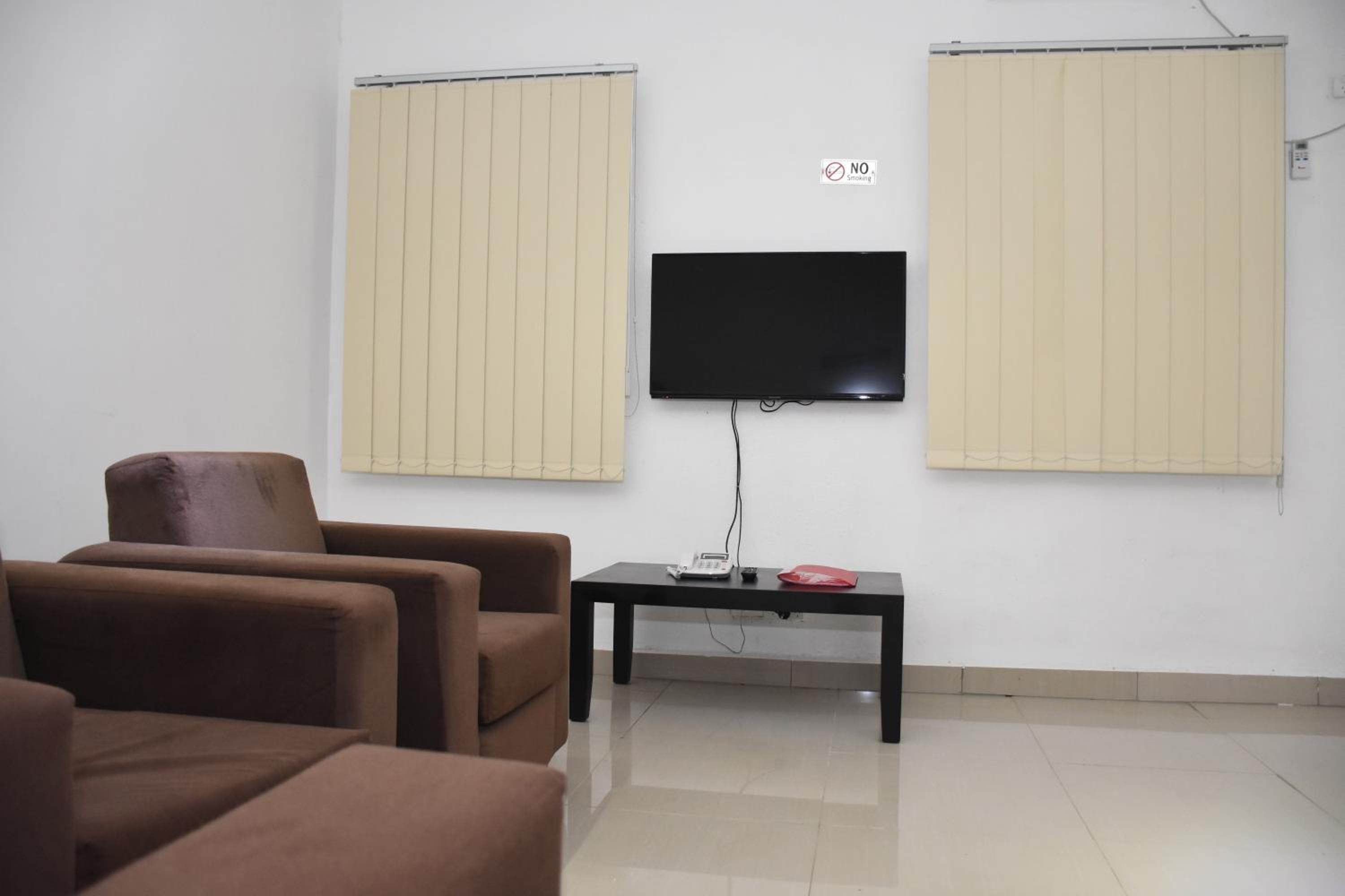 One Bedroom Apartment with Sea View photo 1
