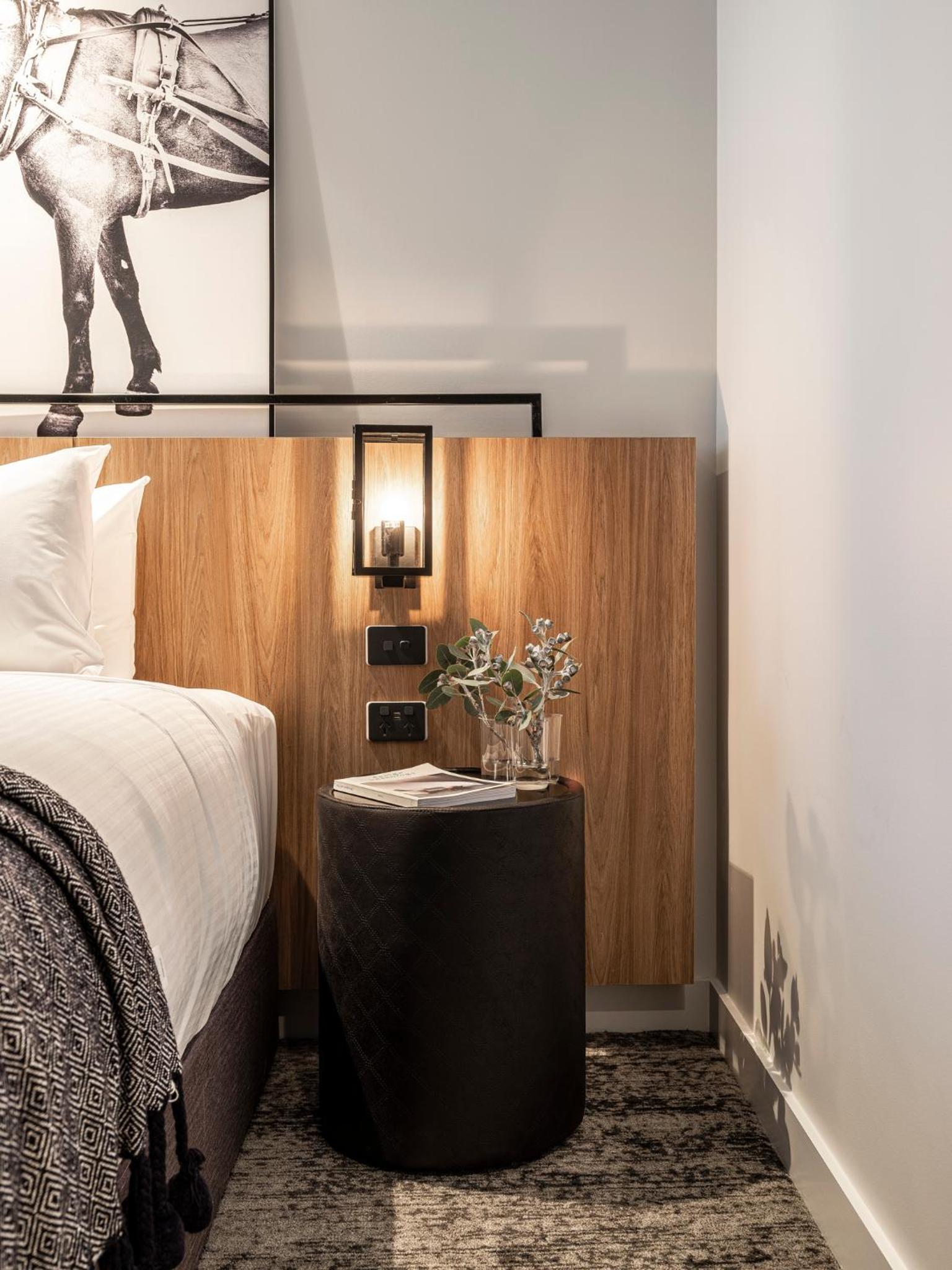 Superior King Room - Photo 1
