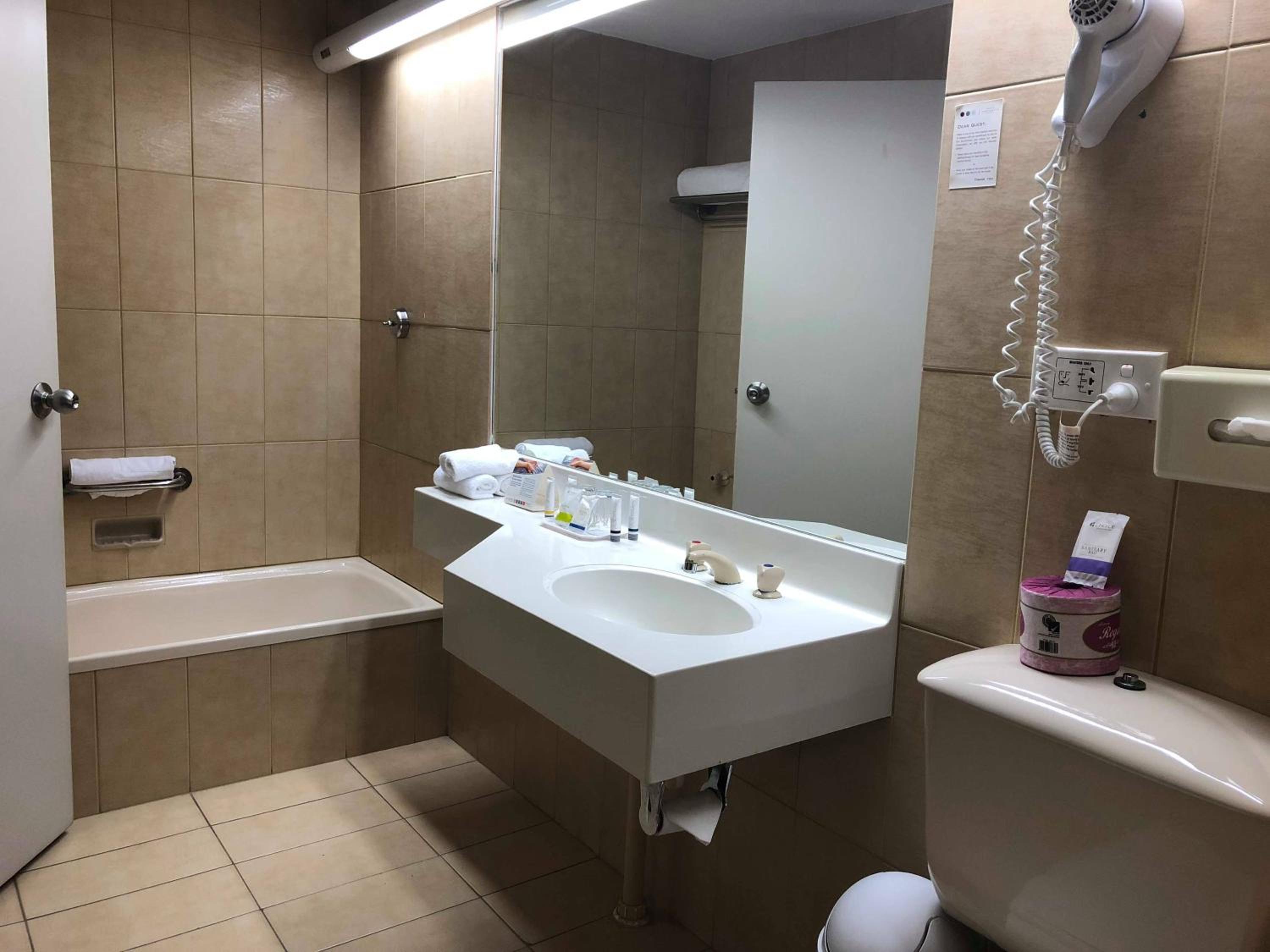 Standard Deluxe Room - Photo 2