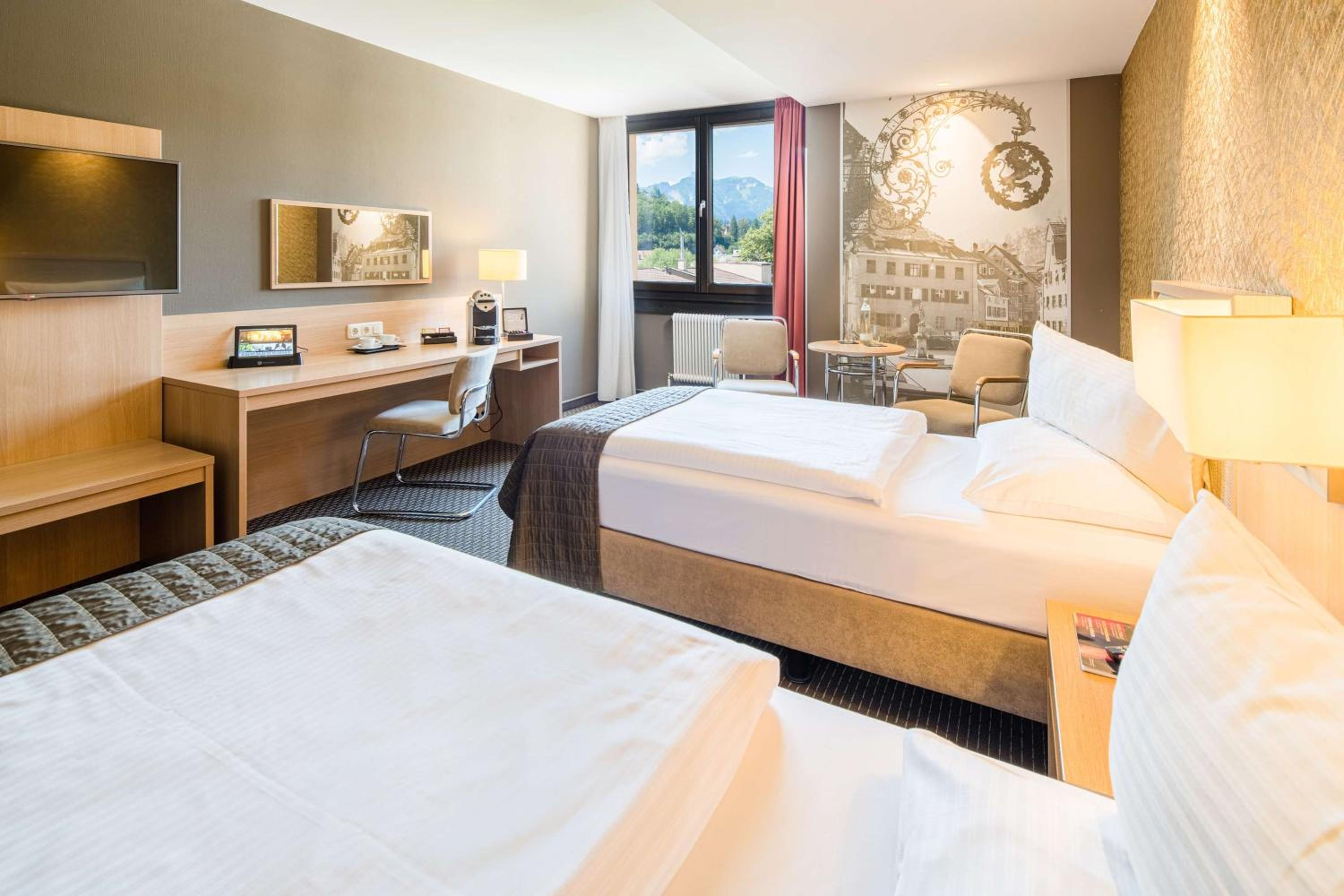 Double Room with Two Single Beds - Photo 7