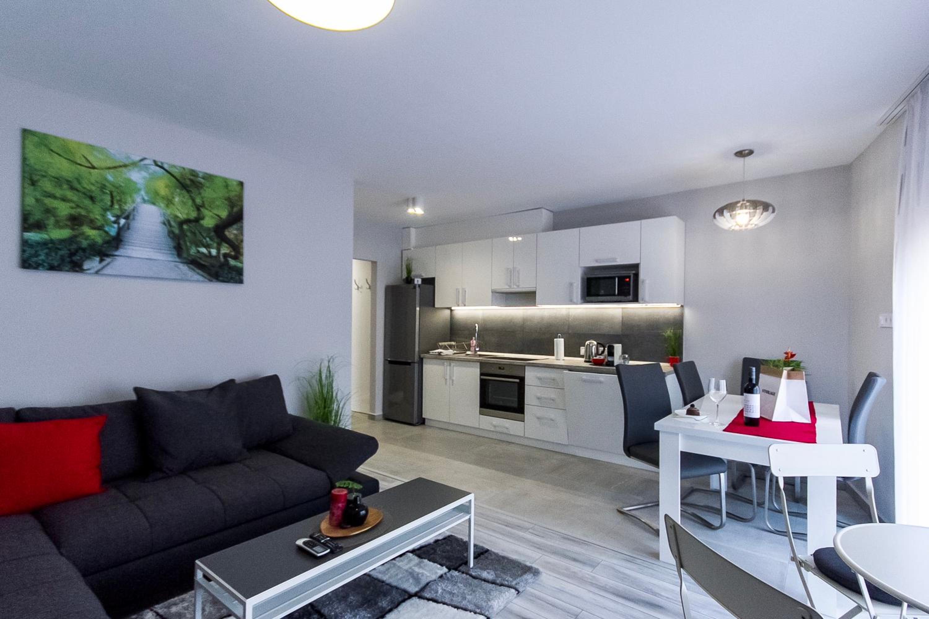 Apartment - Ground Floor - Photo 9