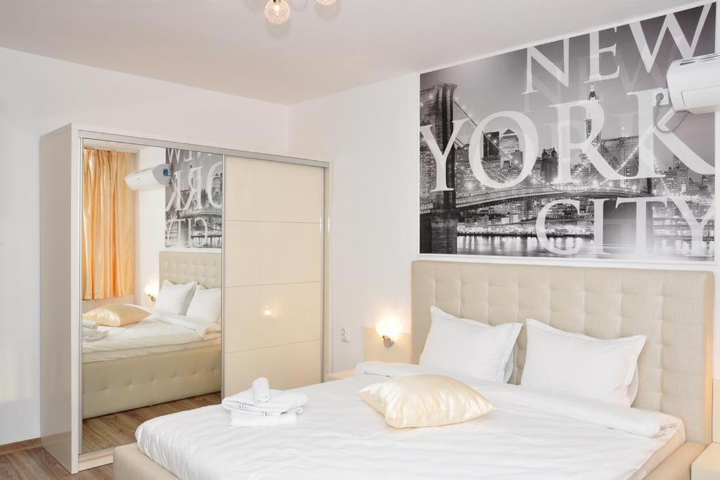 Twin Room - New York 1