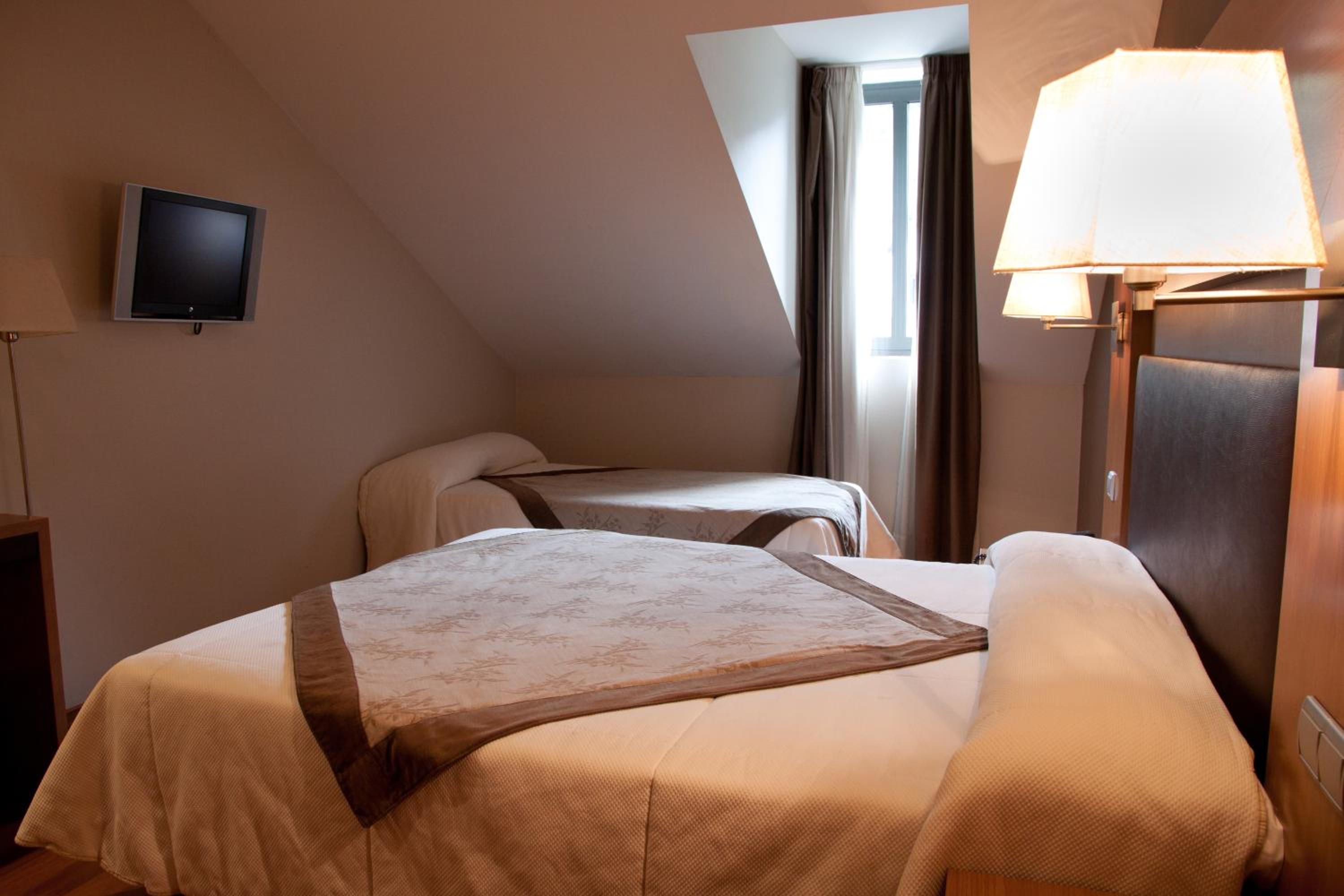 Triple Room photo 2