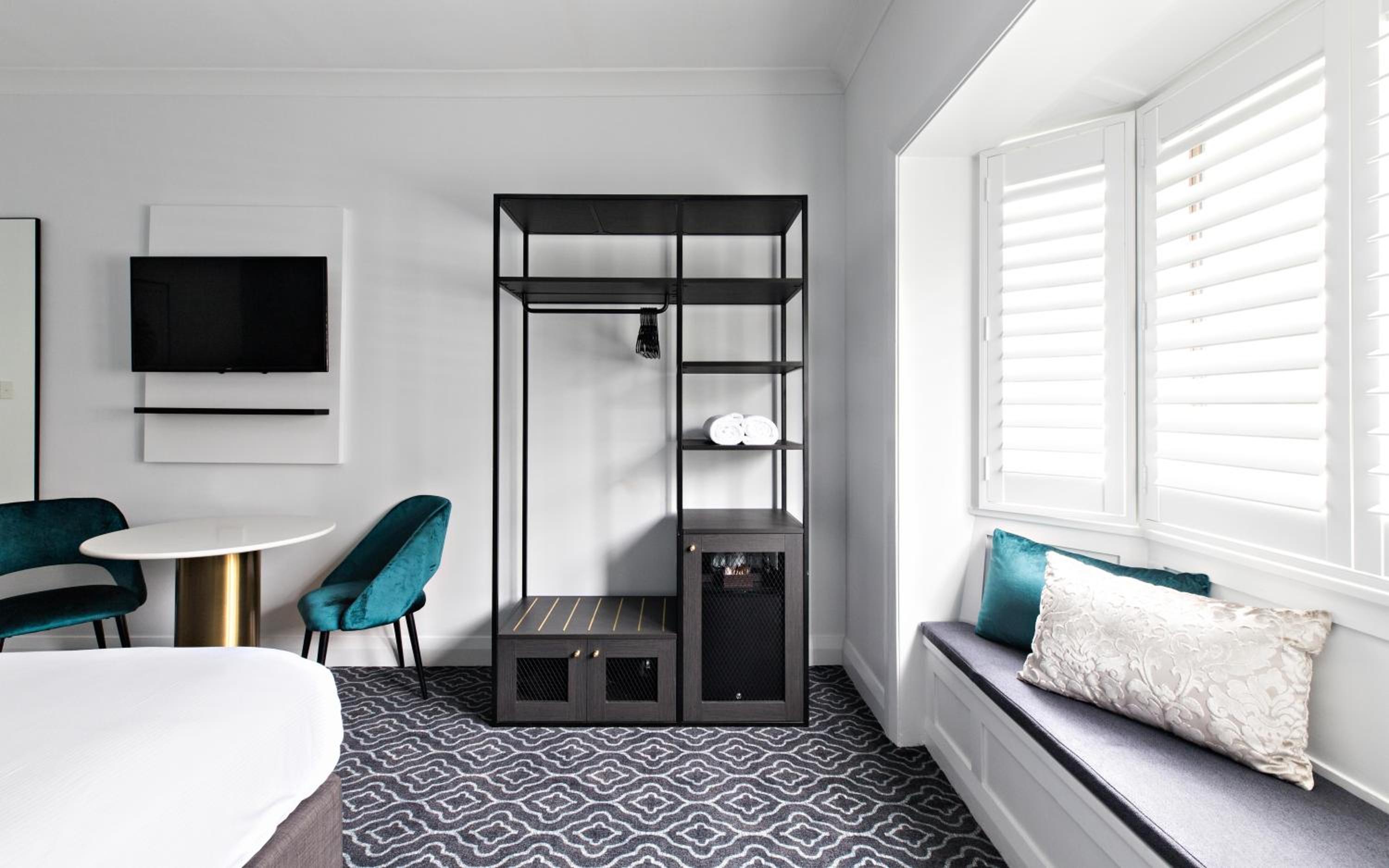 King Room (3 Adults) thumbnail 5