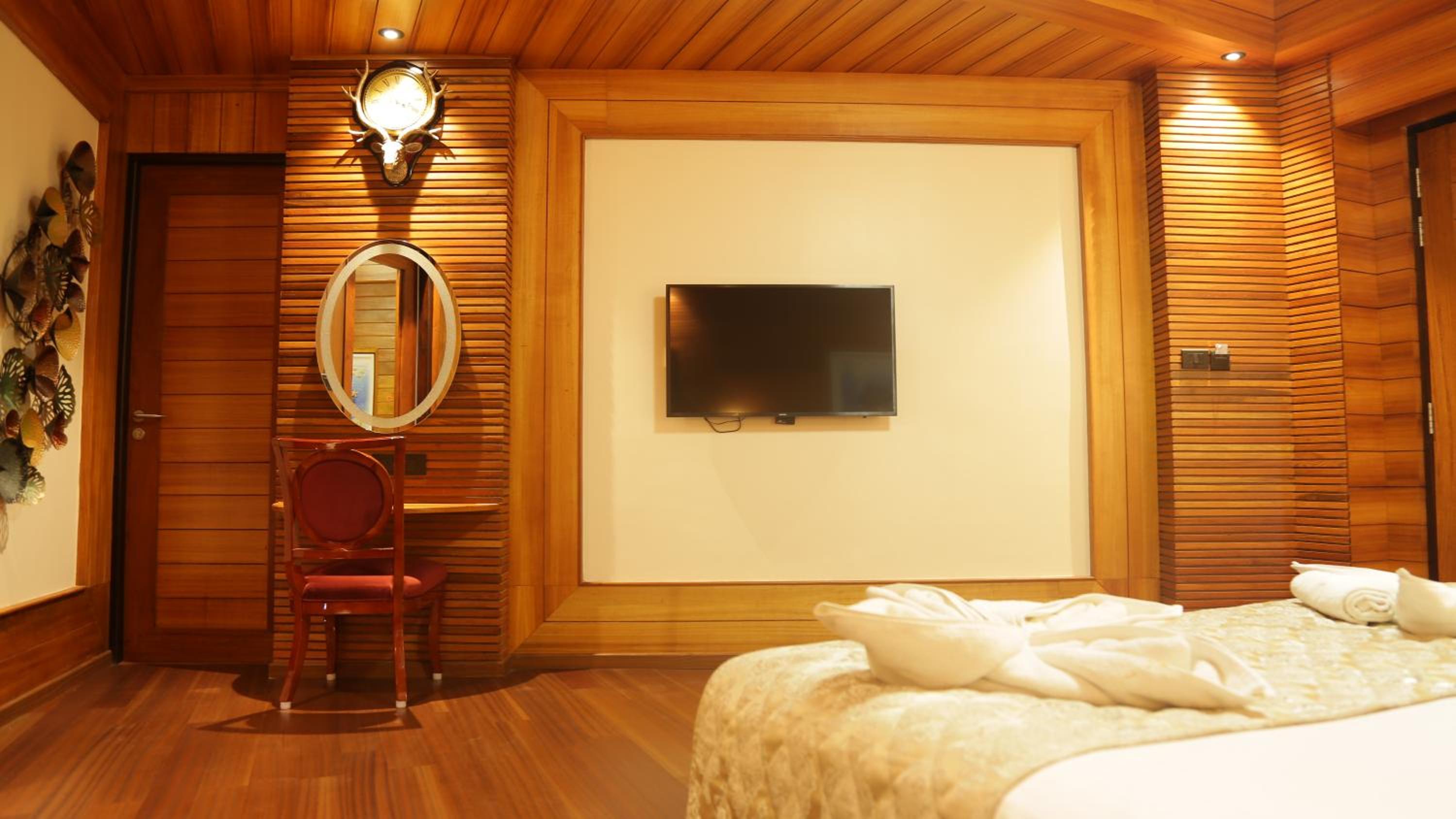 Deluxe Family Suite photo 3