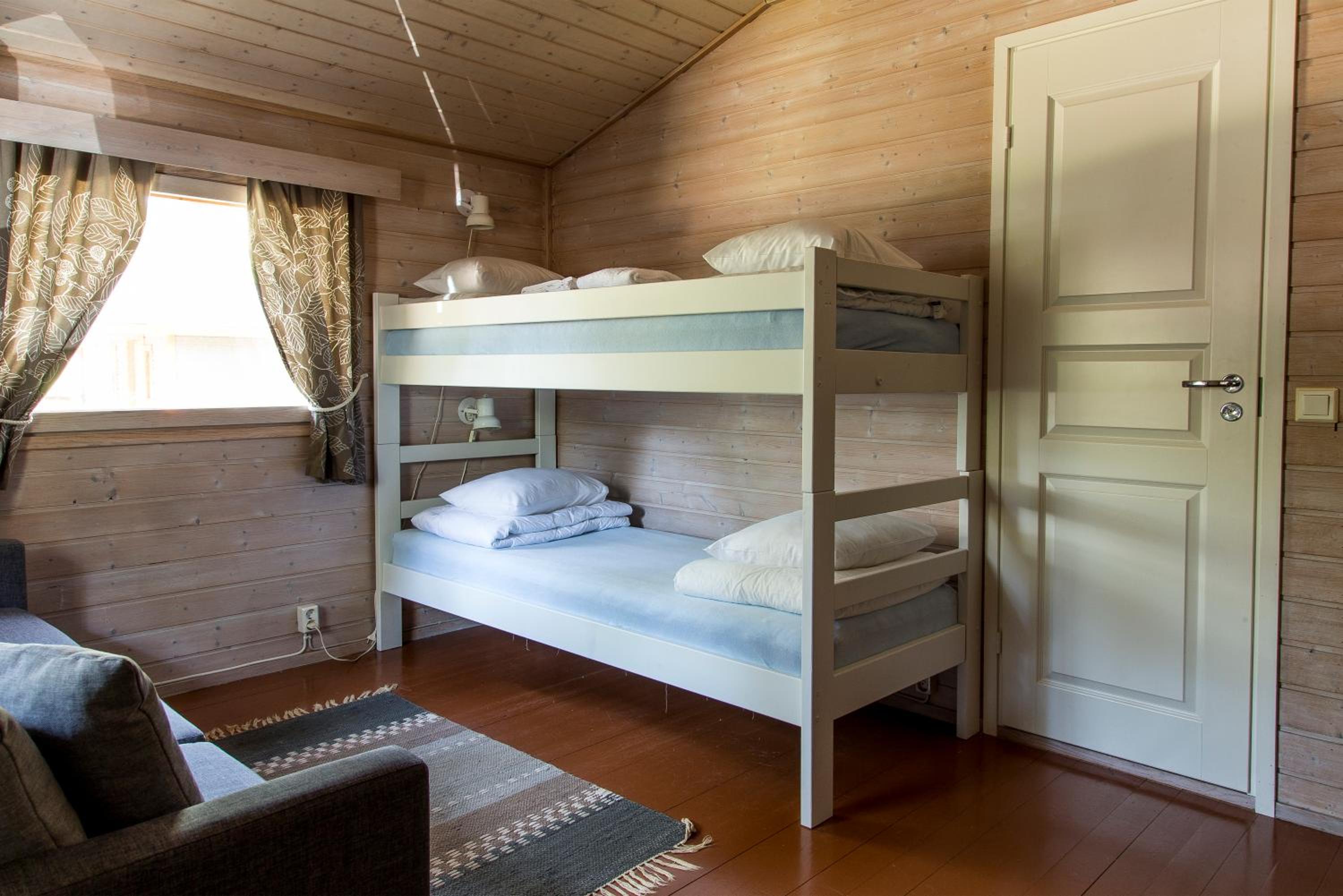 Beach Cabin for 4 photo 1