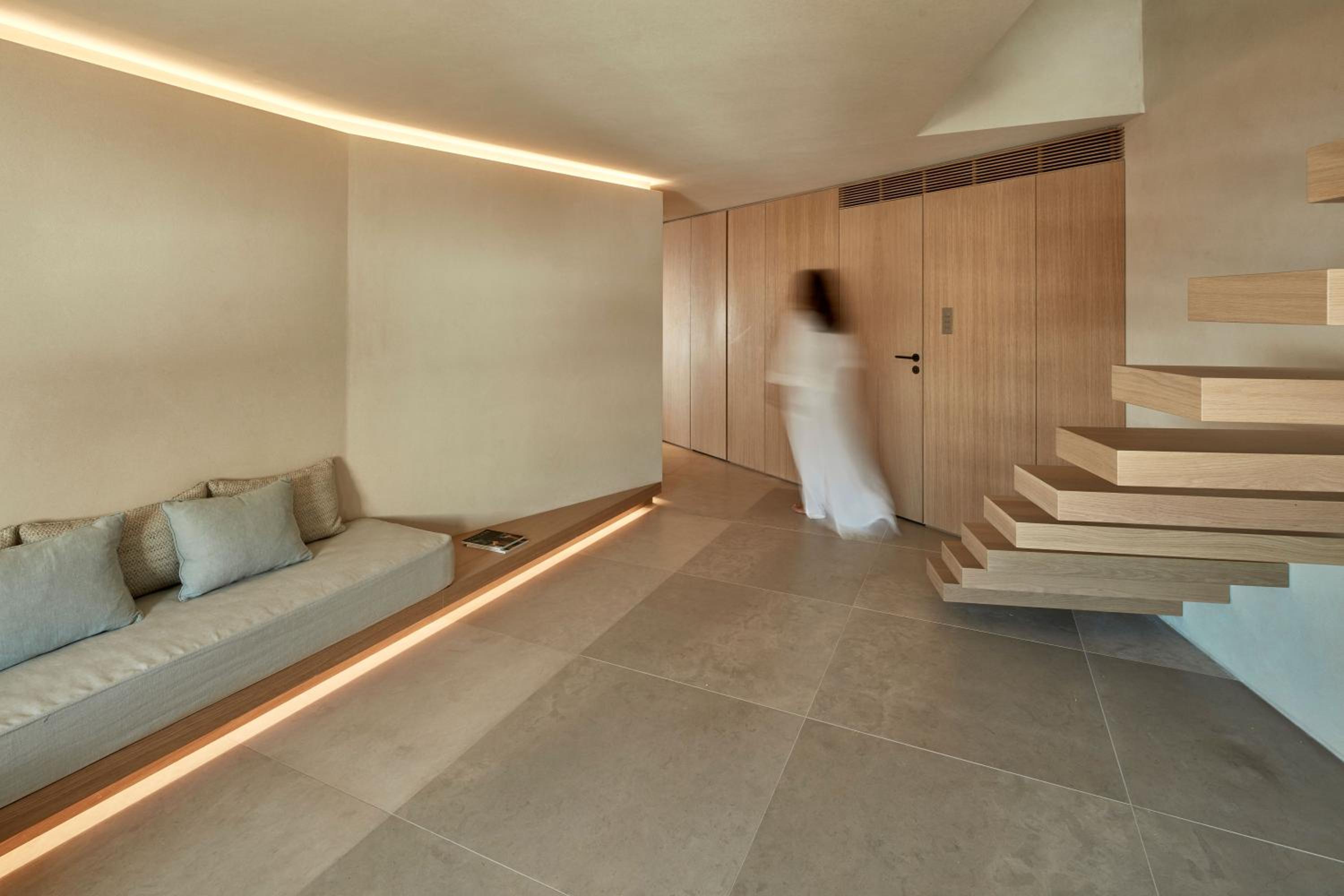  Aeolus Suite - Photo 4