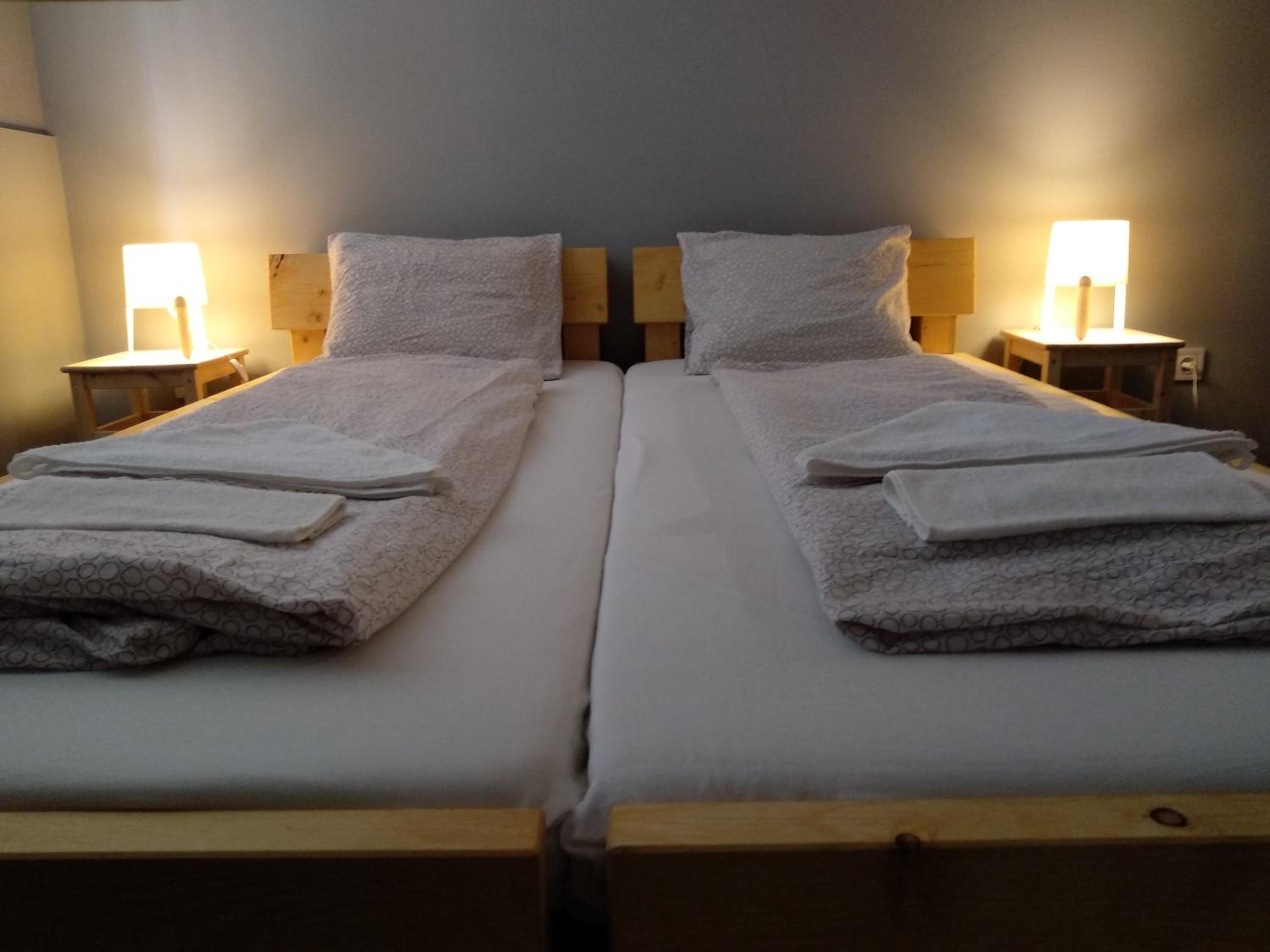 Double Room - Photo 9