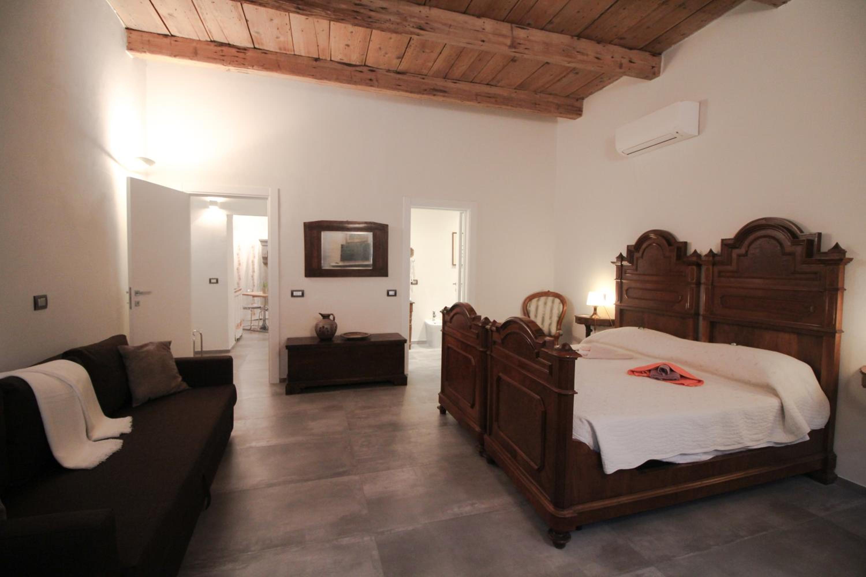 Superior Apartment photo 1