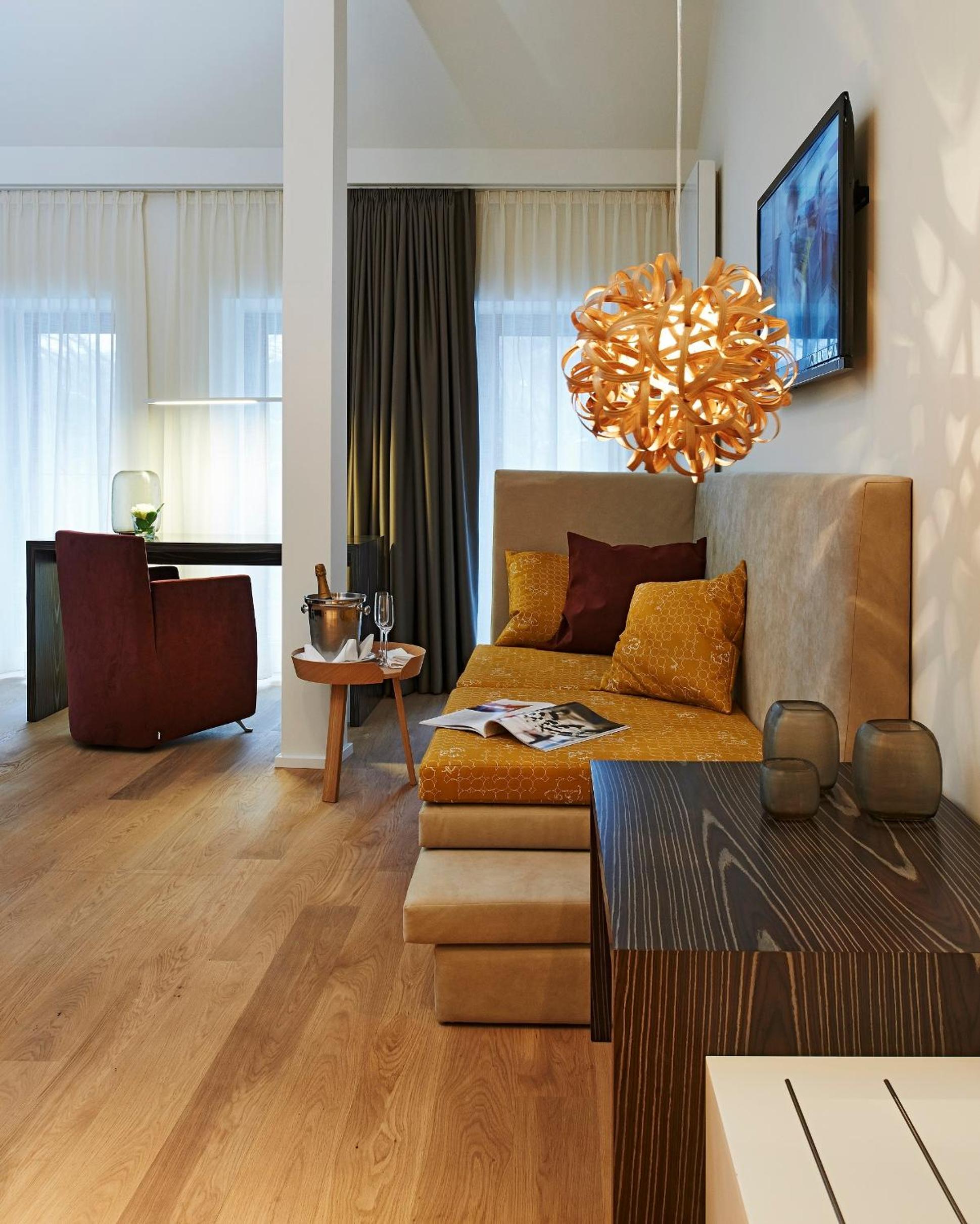 Junior Suite - Photo 9