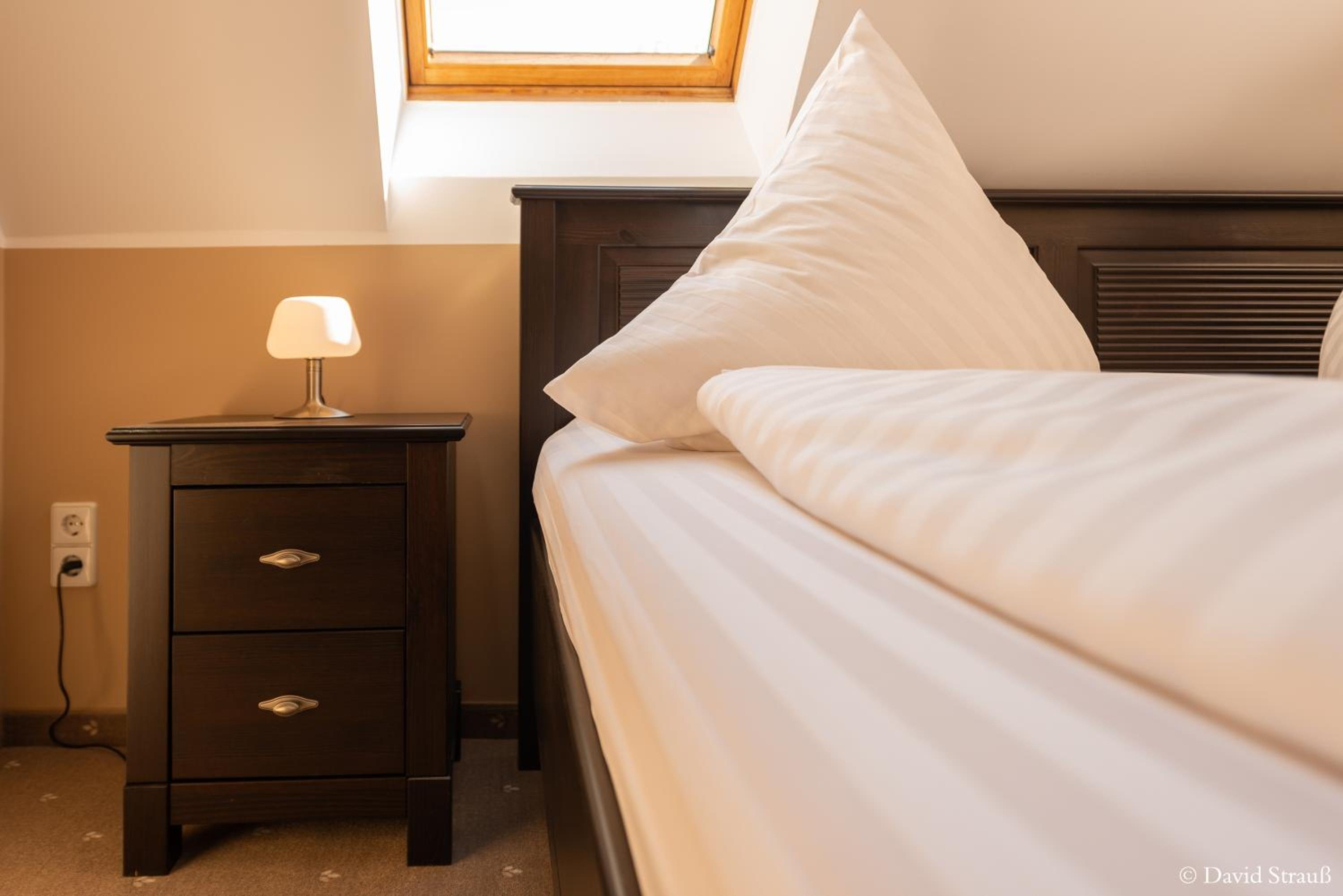 Single Room With Private Bathroom photo 2