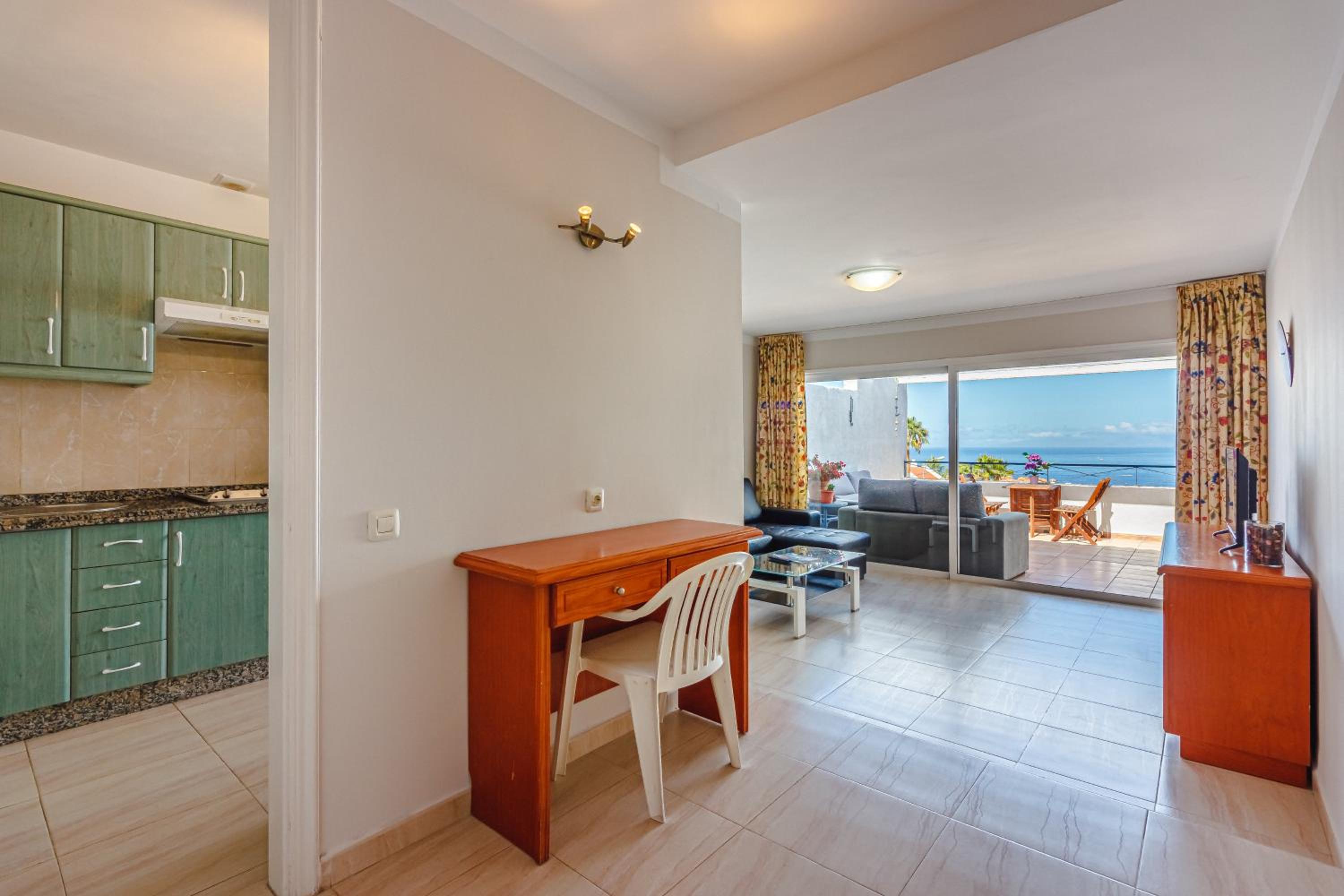 Apartment with Sea View