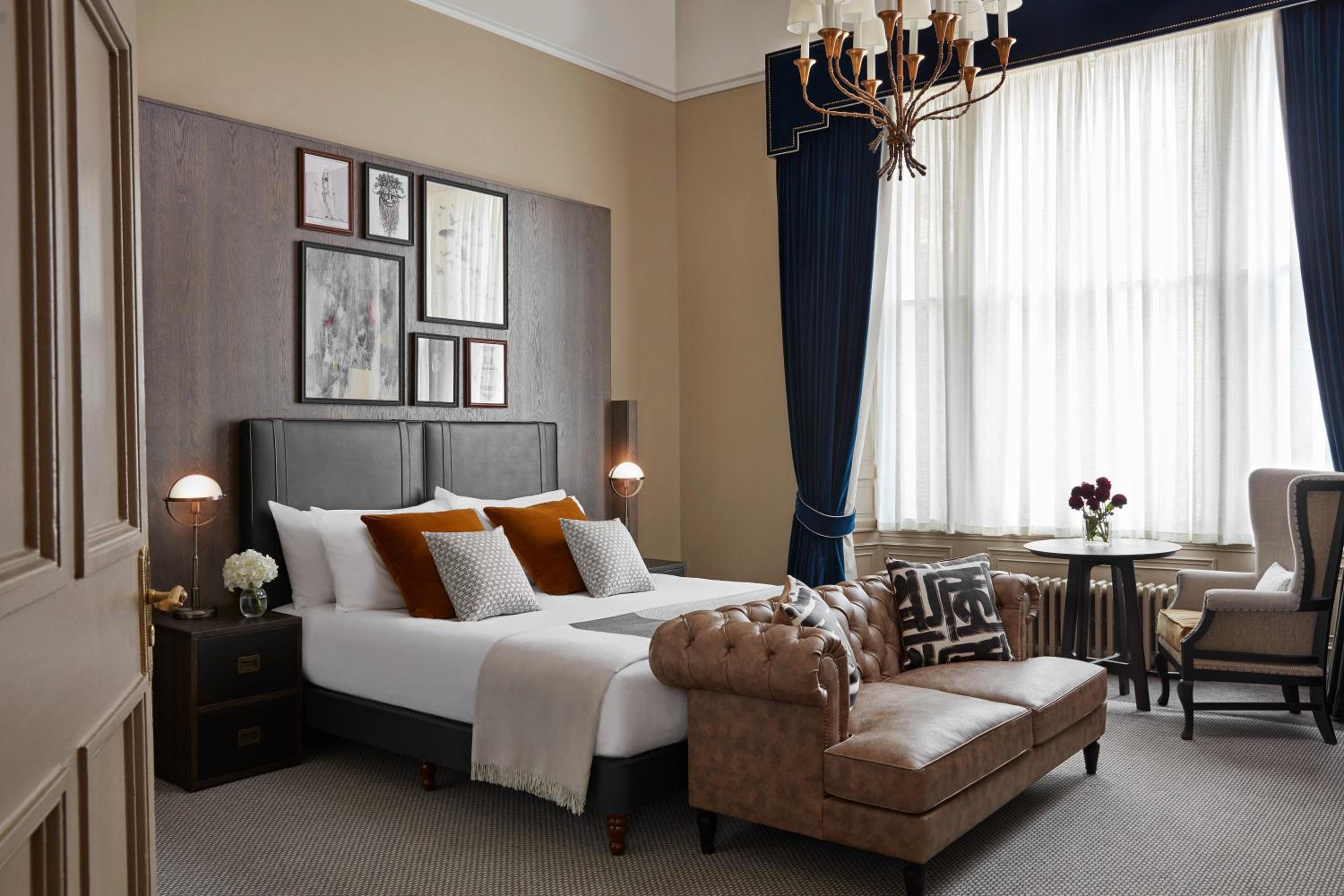 Townhouse Suite