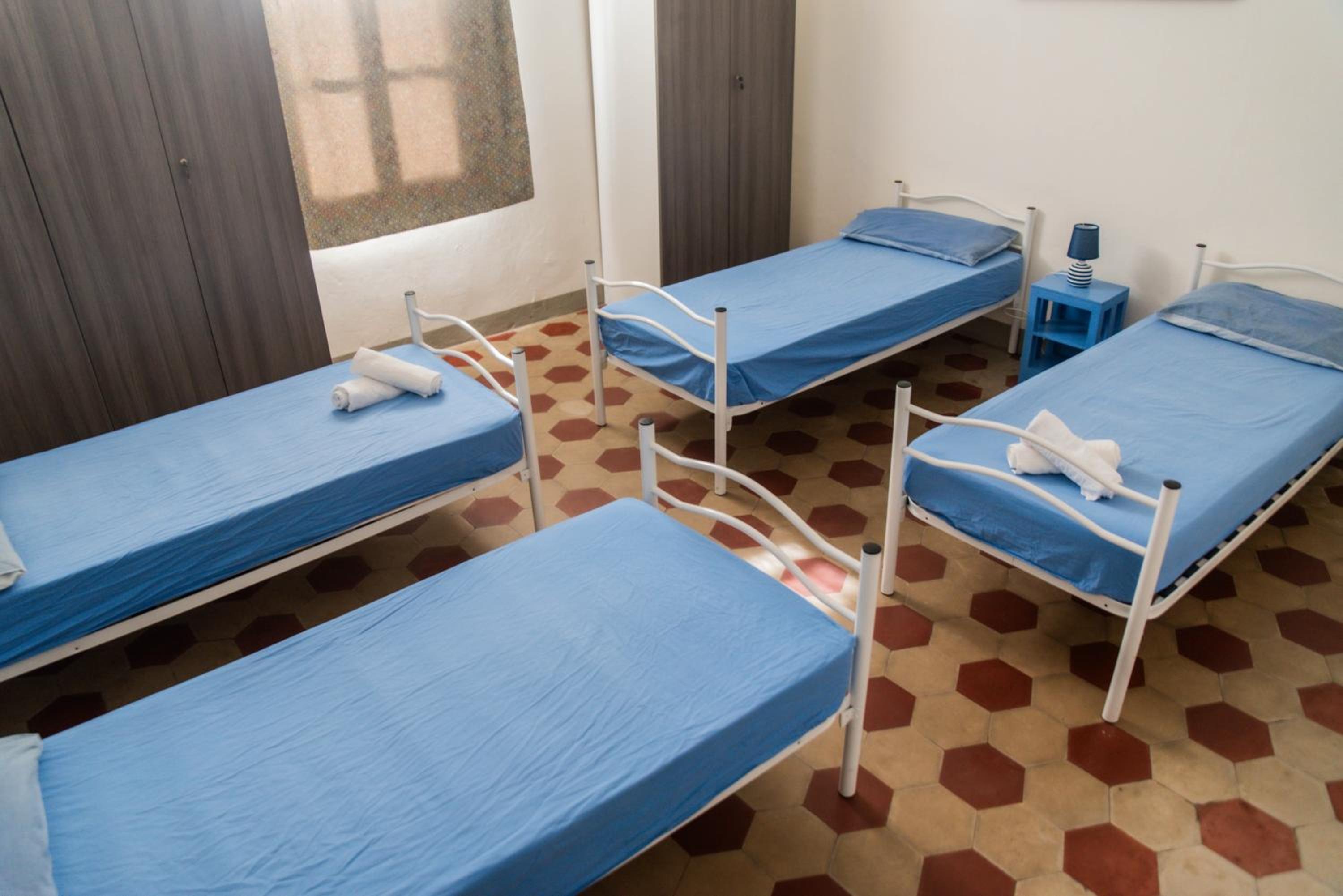 Bed in 4-Bed Mixed Dormitory Room photo 1