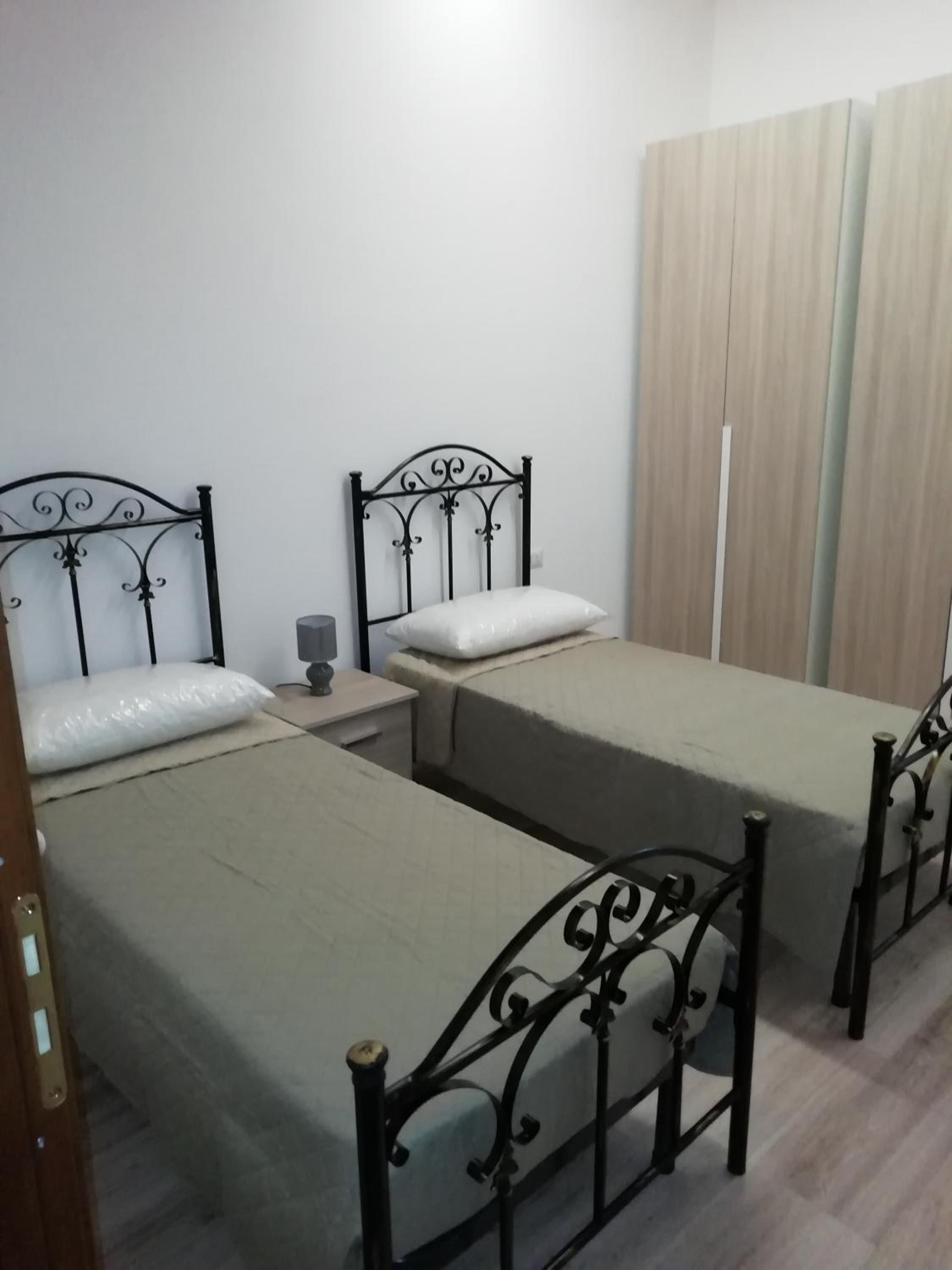 Large Twin Room photo 1