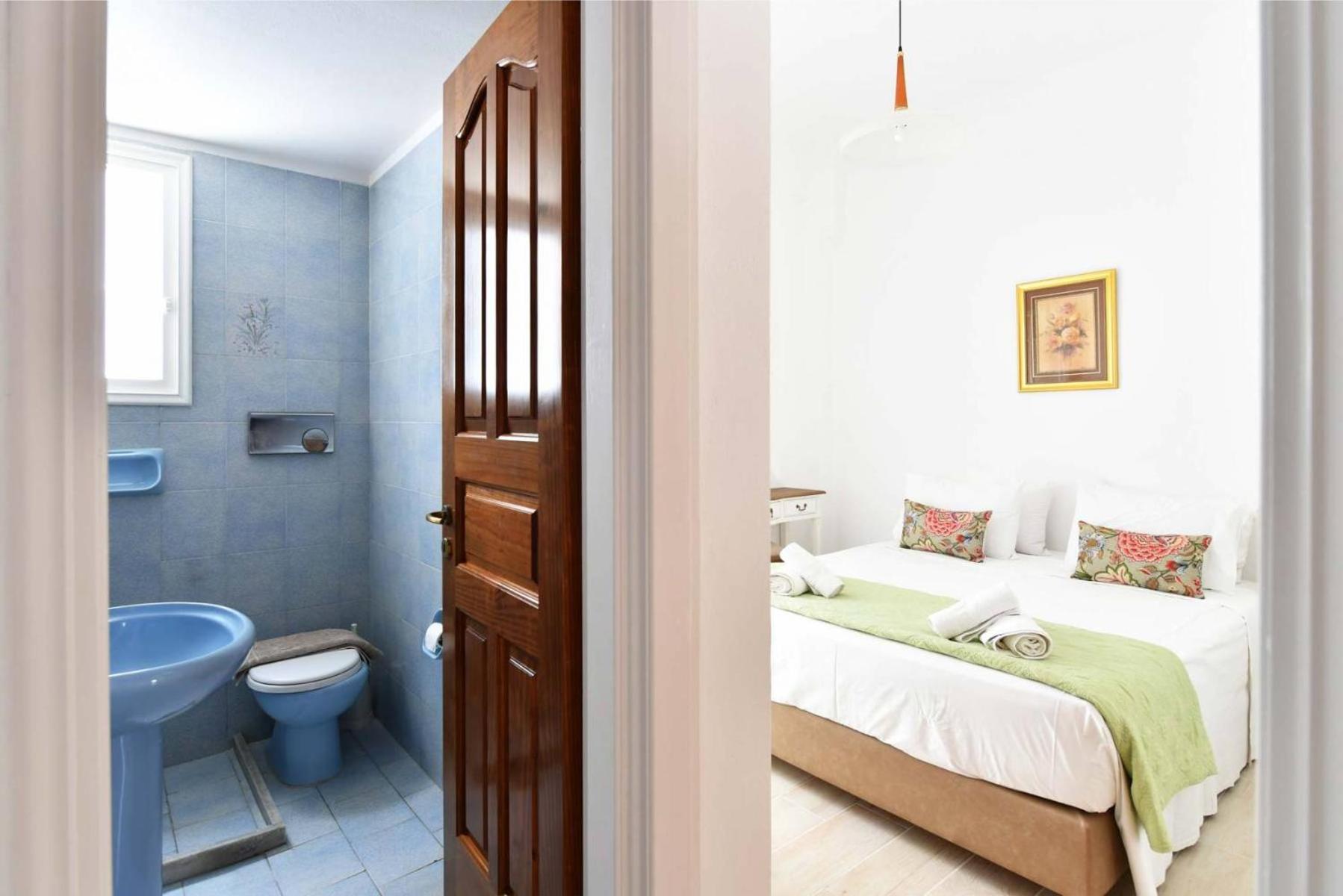 Three-Bedroom Apartment (6 Adults) - Photo 7