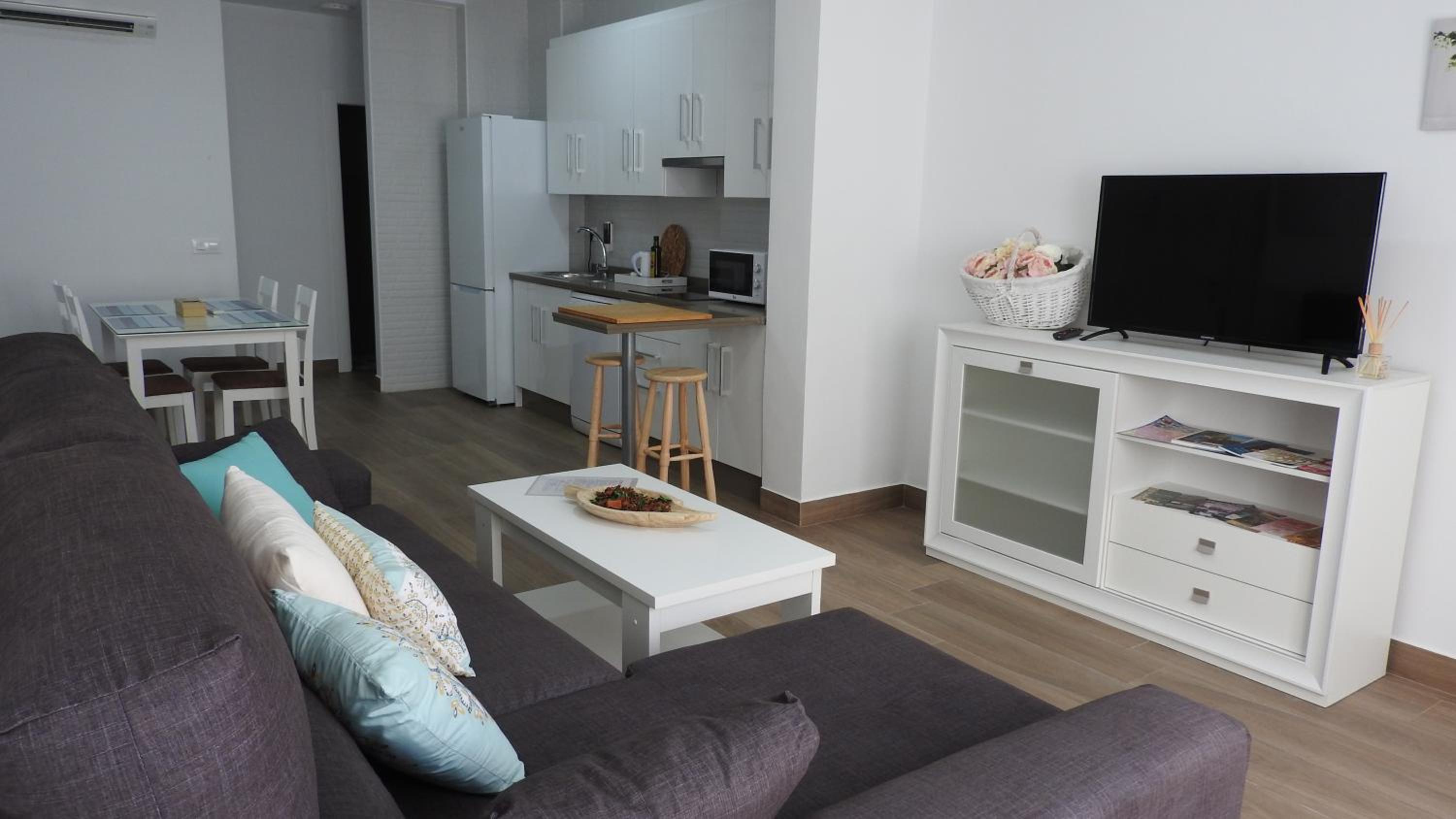 Apartamento de dos habitaciones 2º