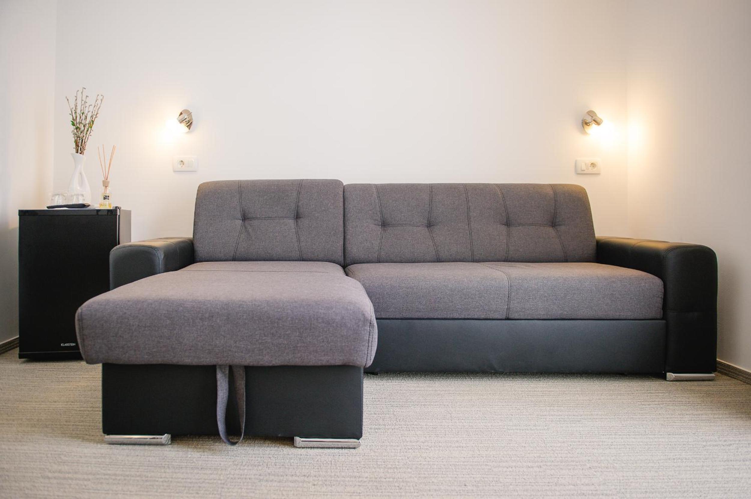 Suite - Photo 3