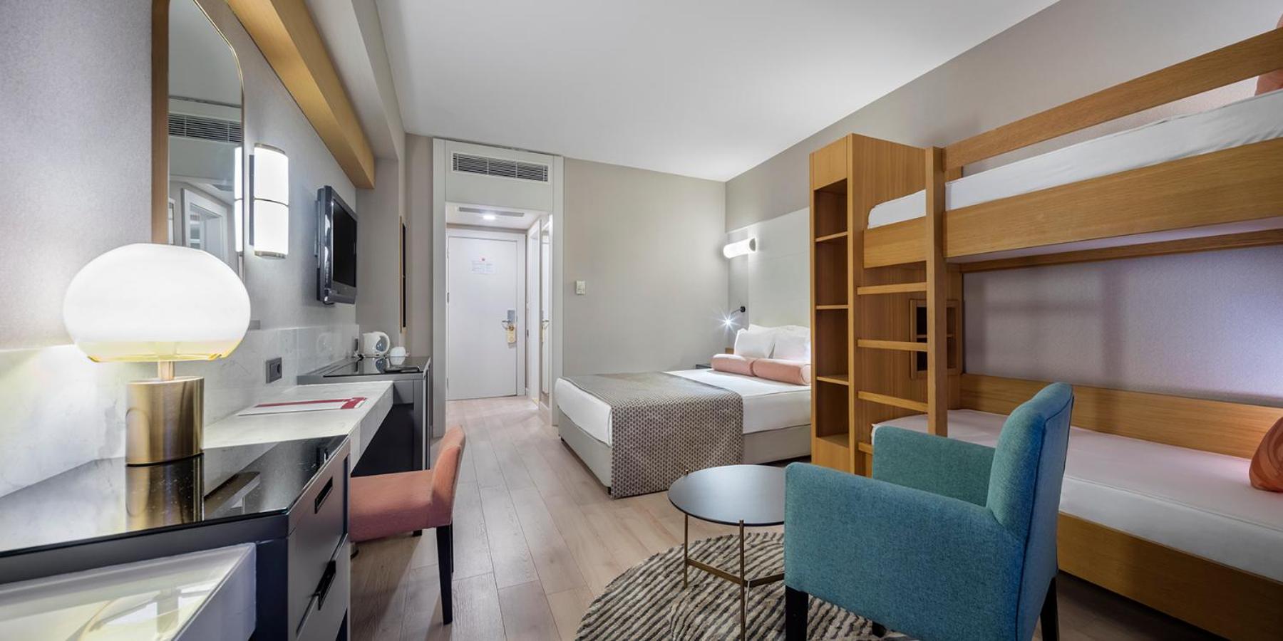 Standard Family Room with Bunk bed