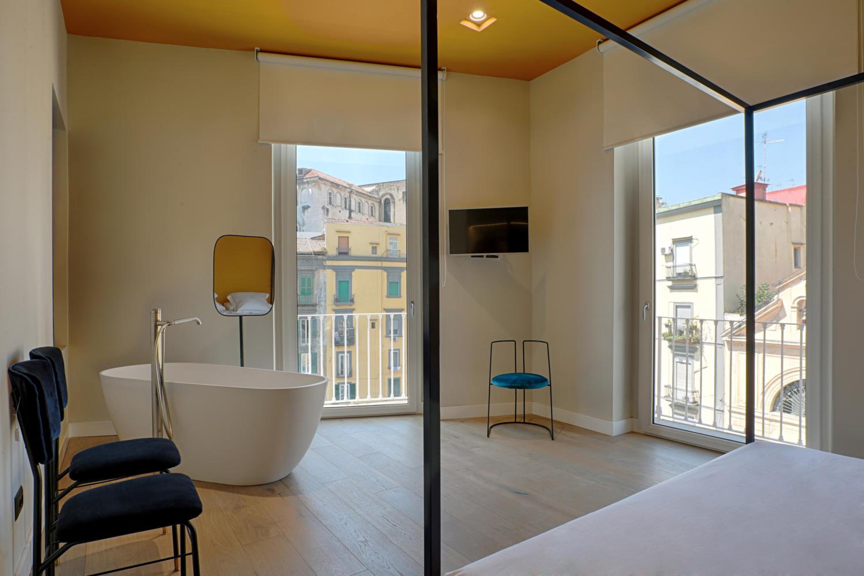 Deluxe Double Room with Bath photo 1