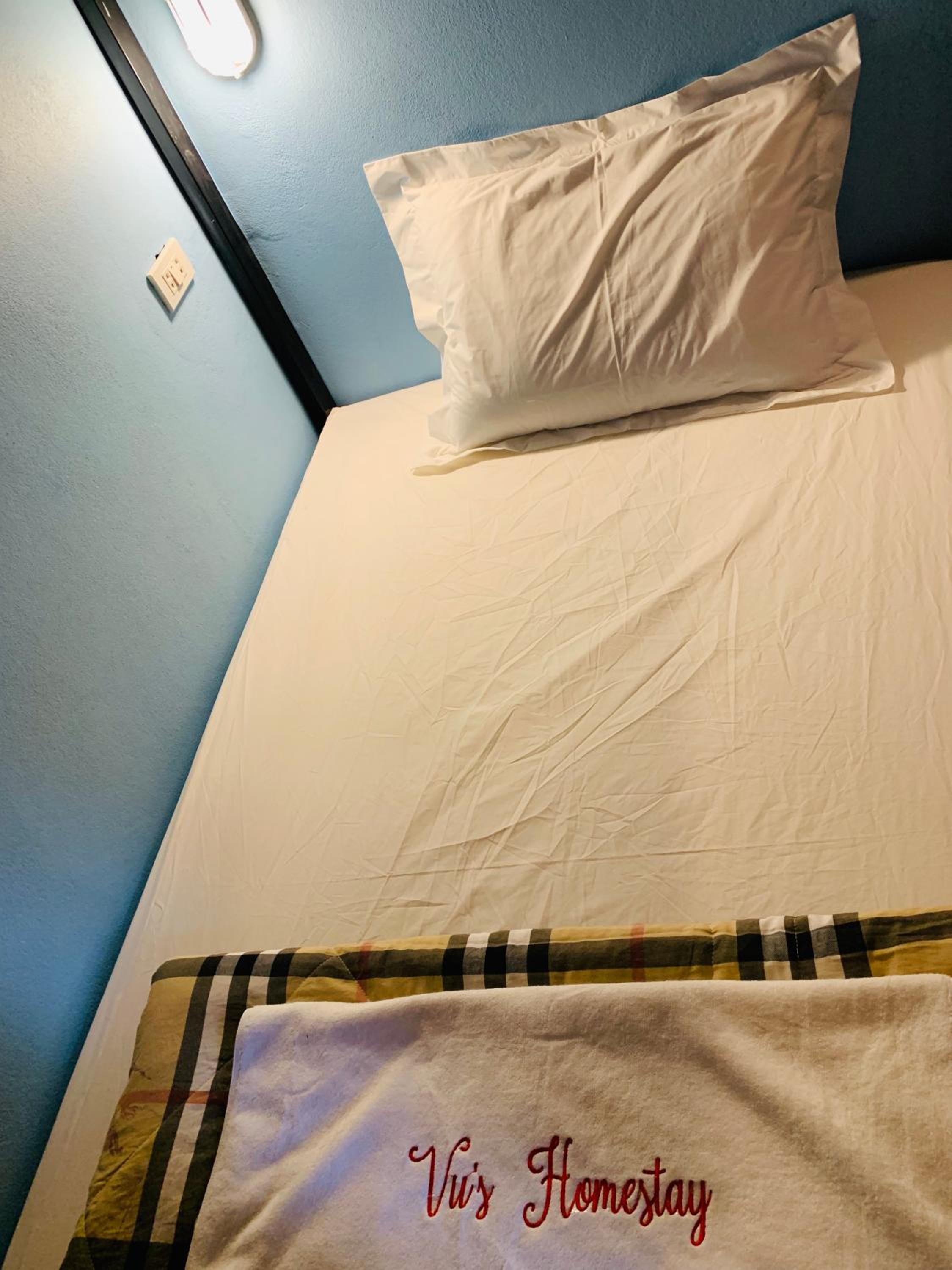 Bunk Bed in Mixed Dormitory Room