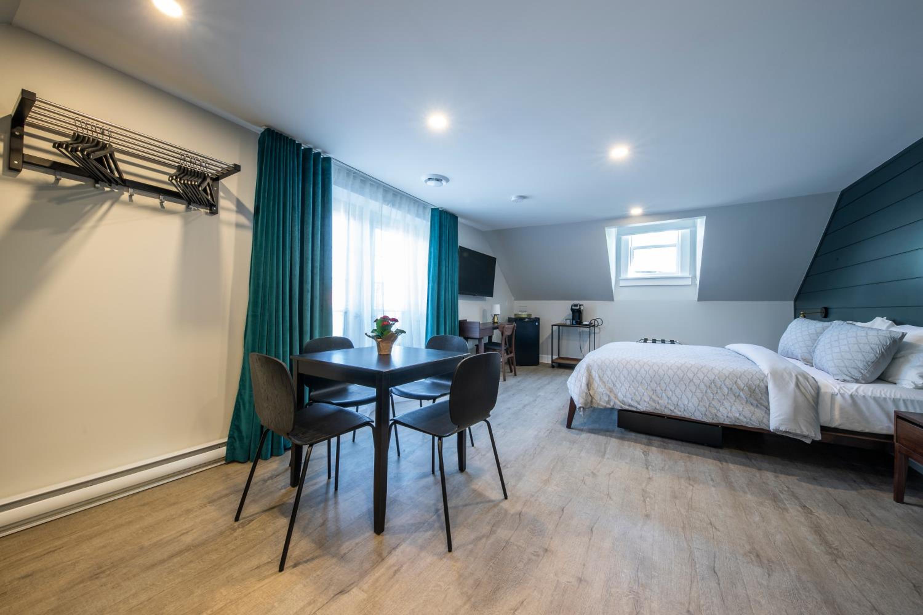 Quadruple Room with Terrace - Photo 6