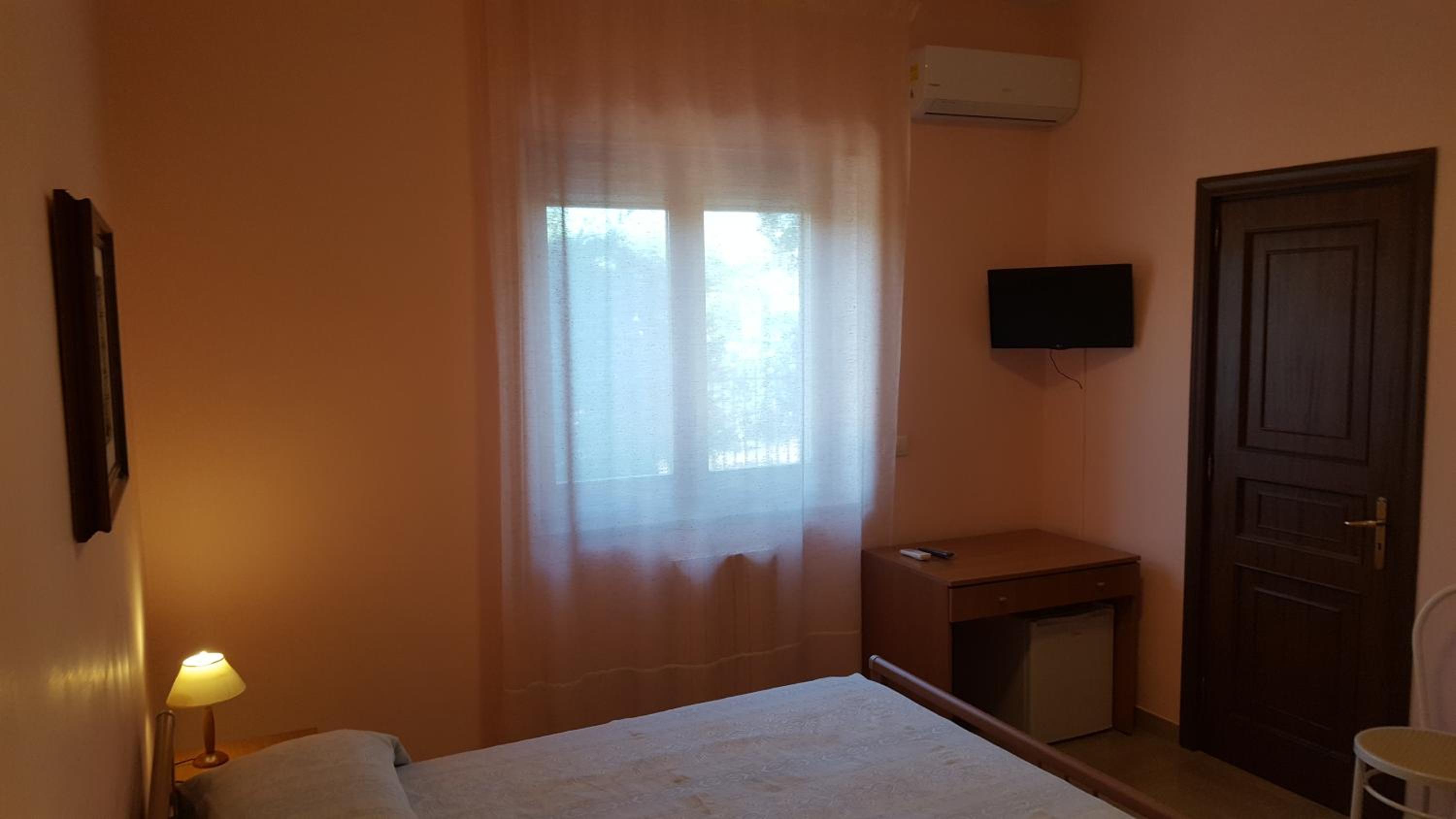 Triple Room with Garden View photo 1