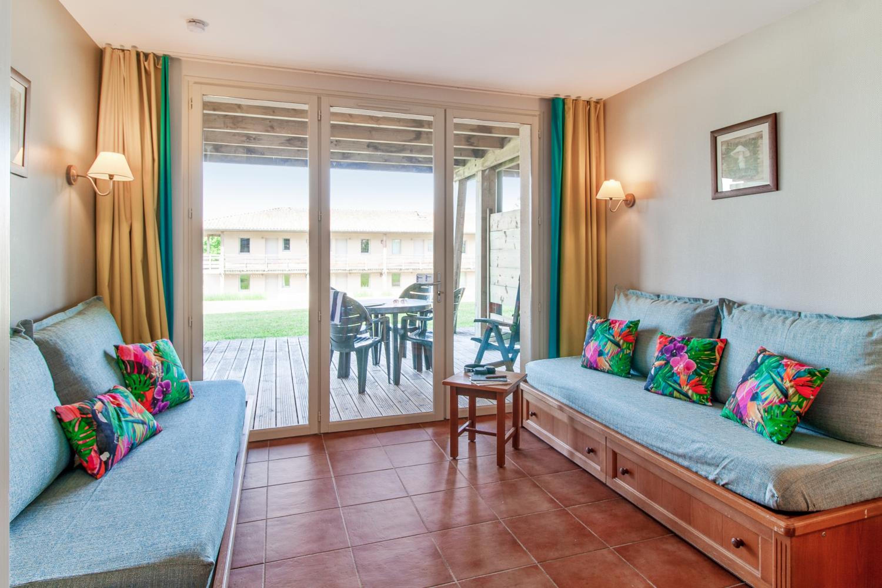 Studio with Sleeping Alcove and Terrace or Balcony (5 people) - Photo 1