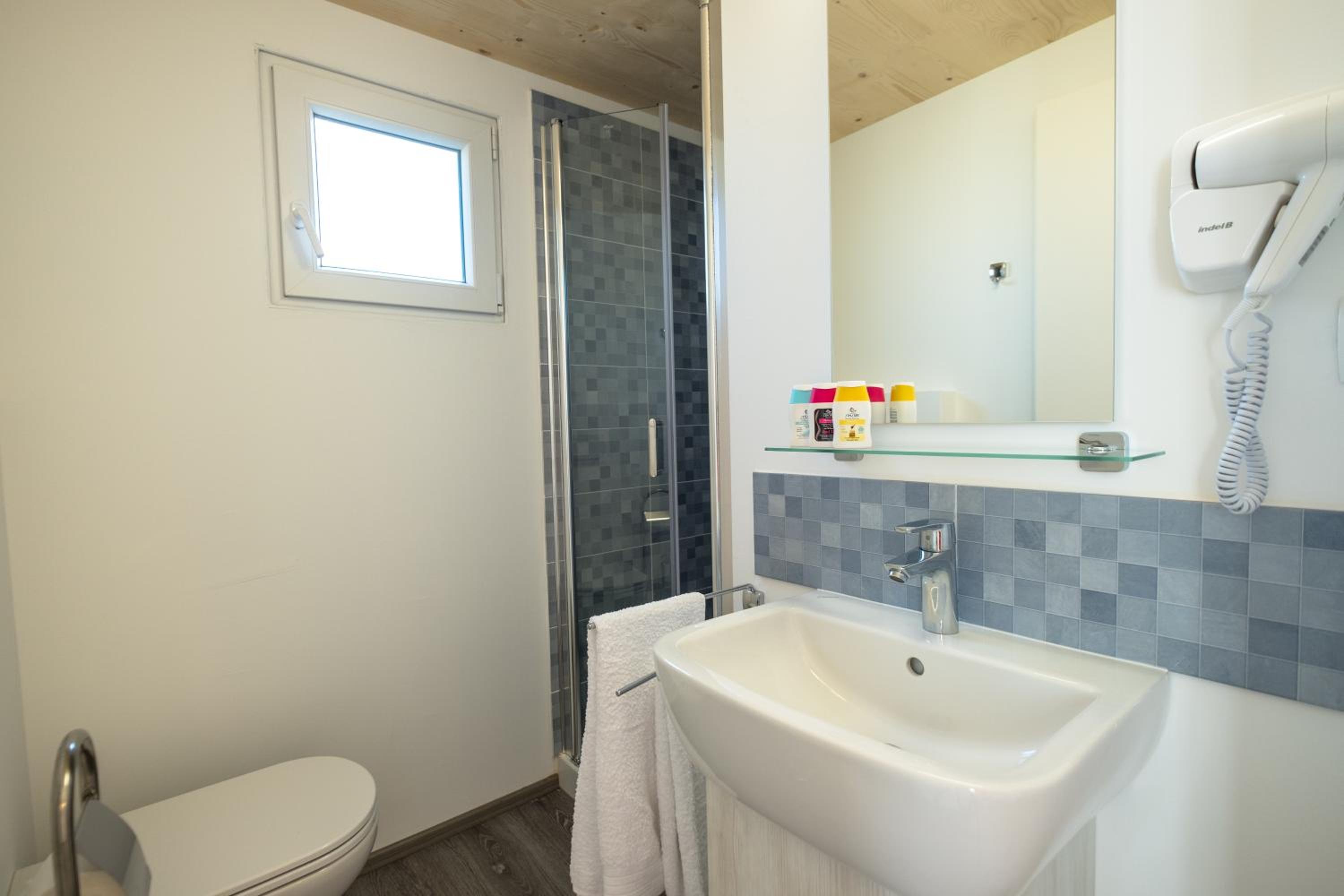 Horizon Mobile Home photo 3