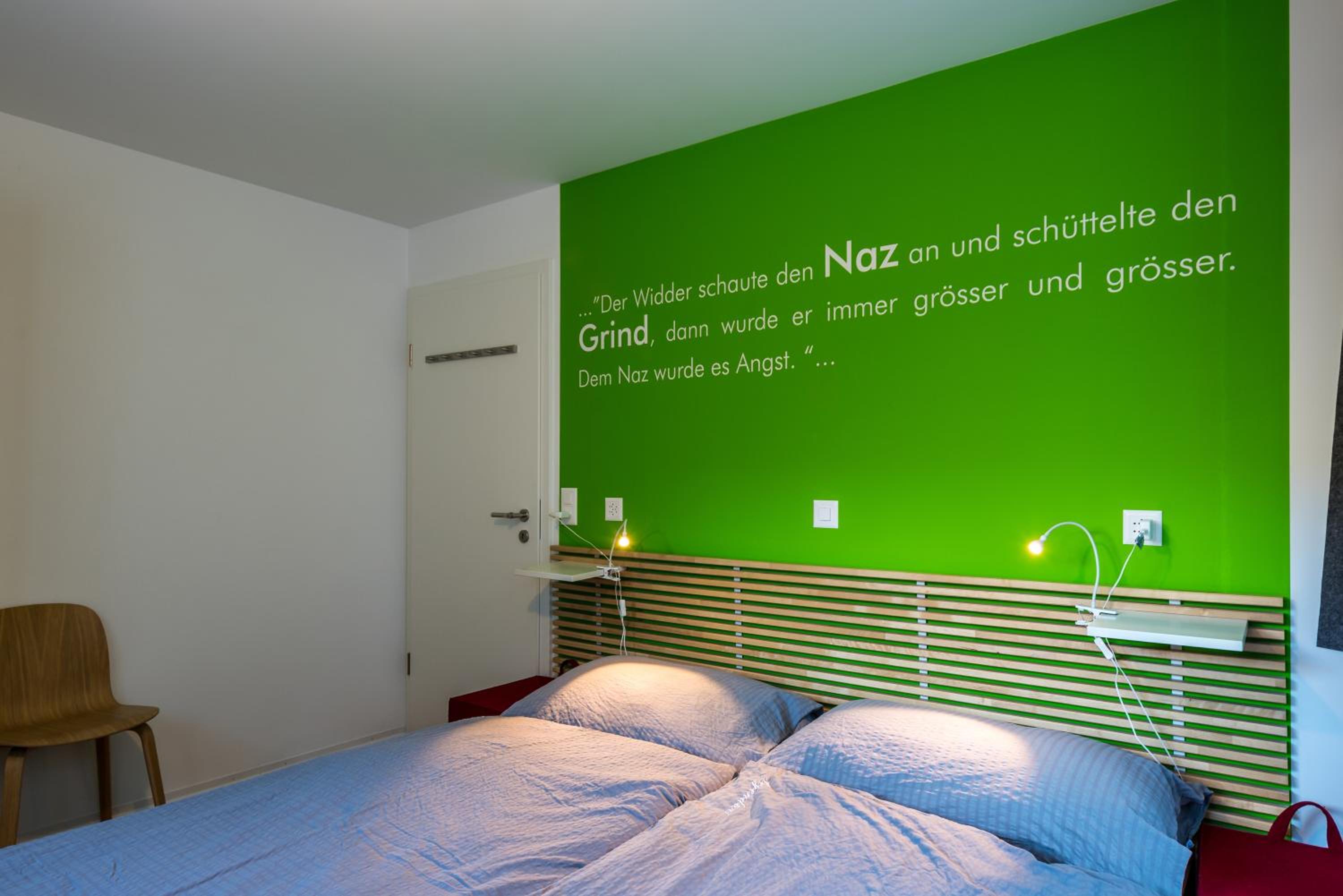 Apartment with Matterhorn view and terrace: 220 ft²/721 ft²