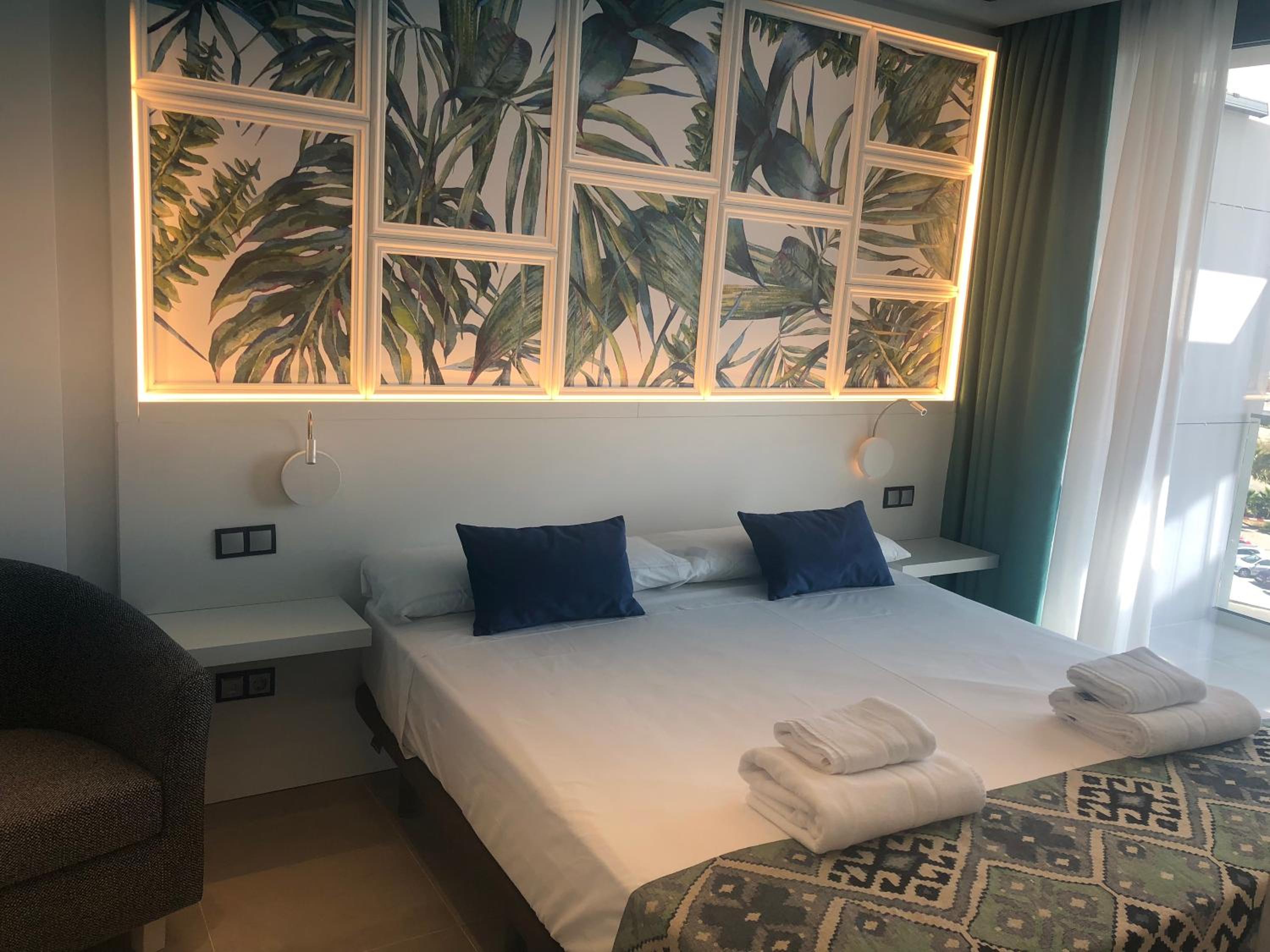 Deluxe Suite - Photo 88