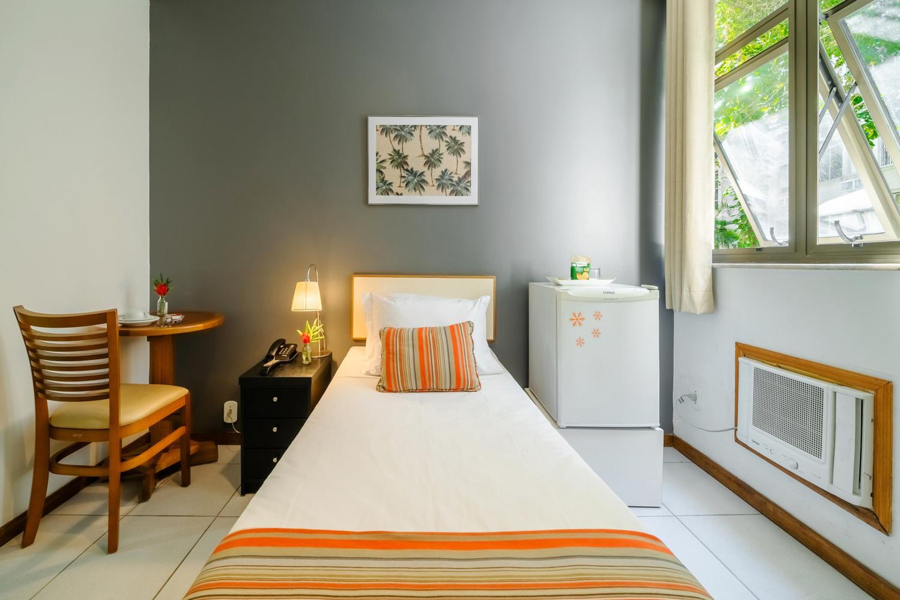 Economy Single Room