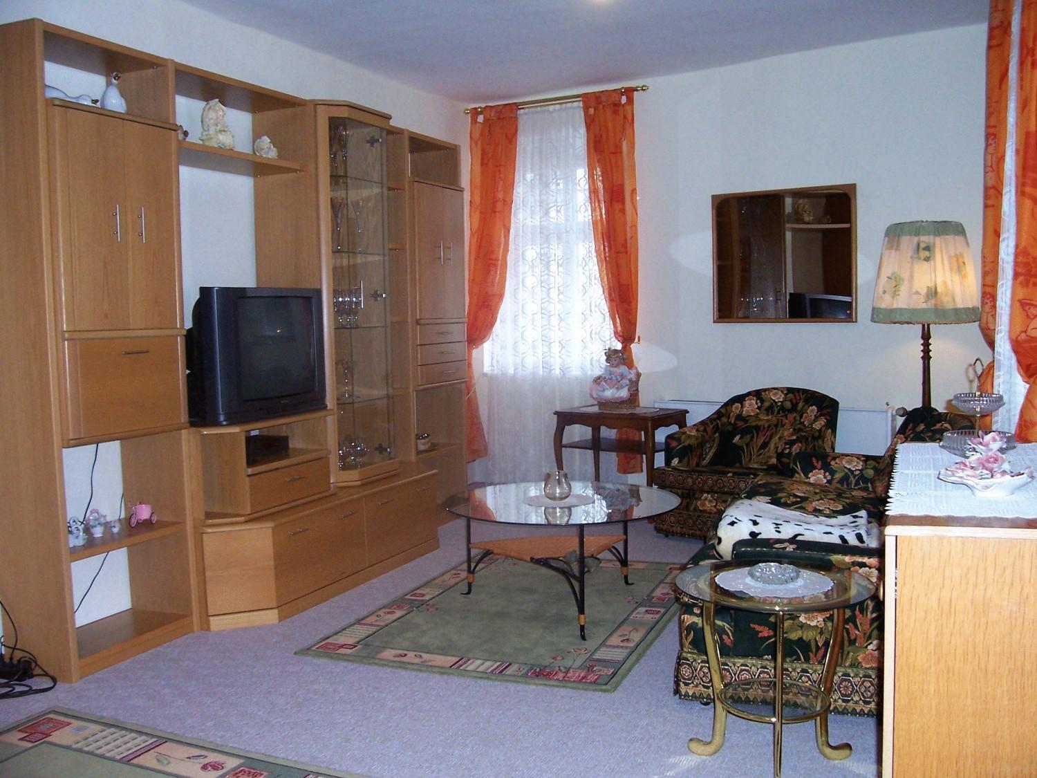 Apartment photo 3