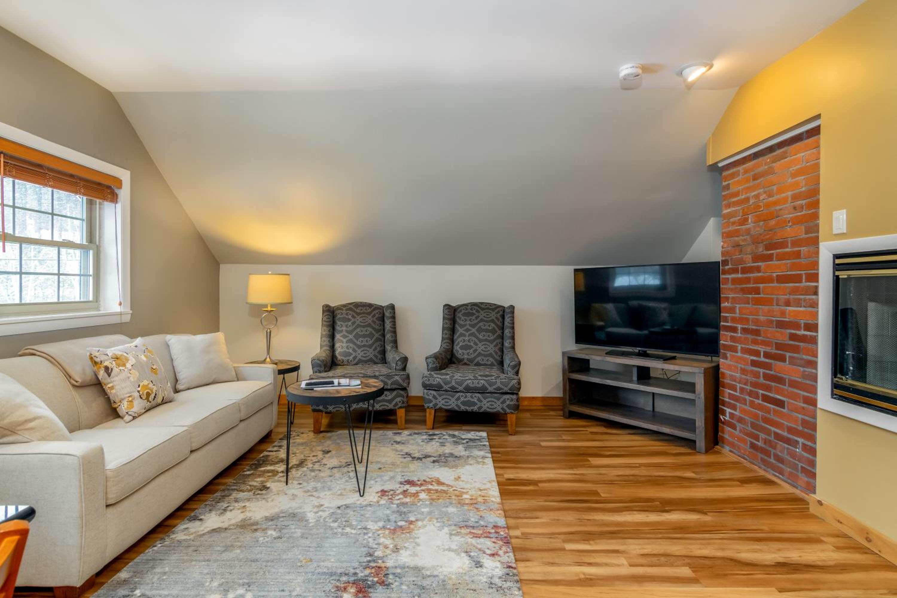 Two Bedroom Condo Main Inn