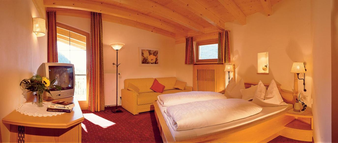 Triple Room photo 2