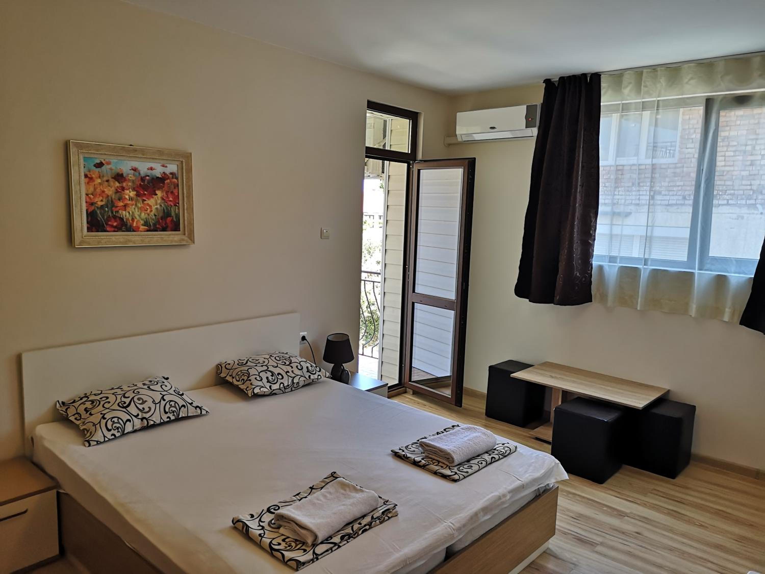 Triple Room with Garden View photo 1