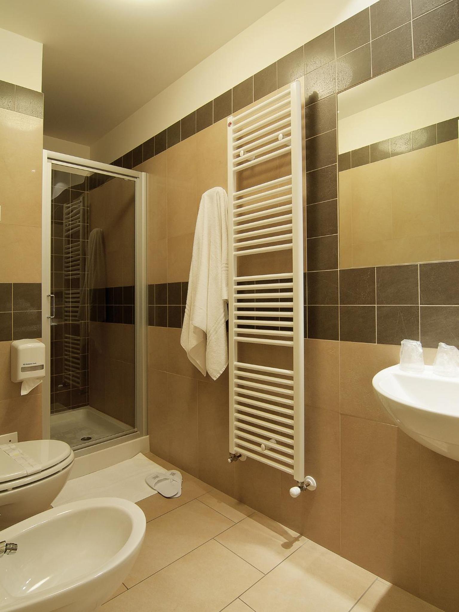 Single Room photo 3