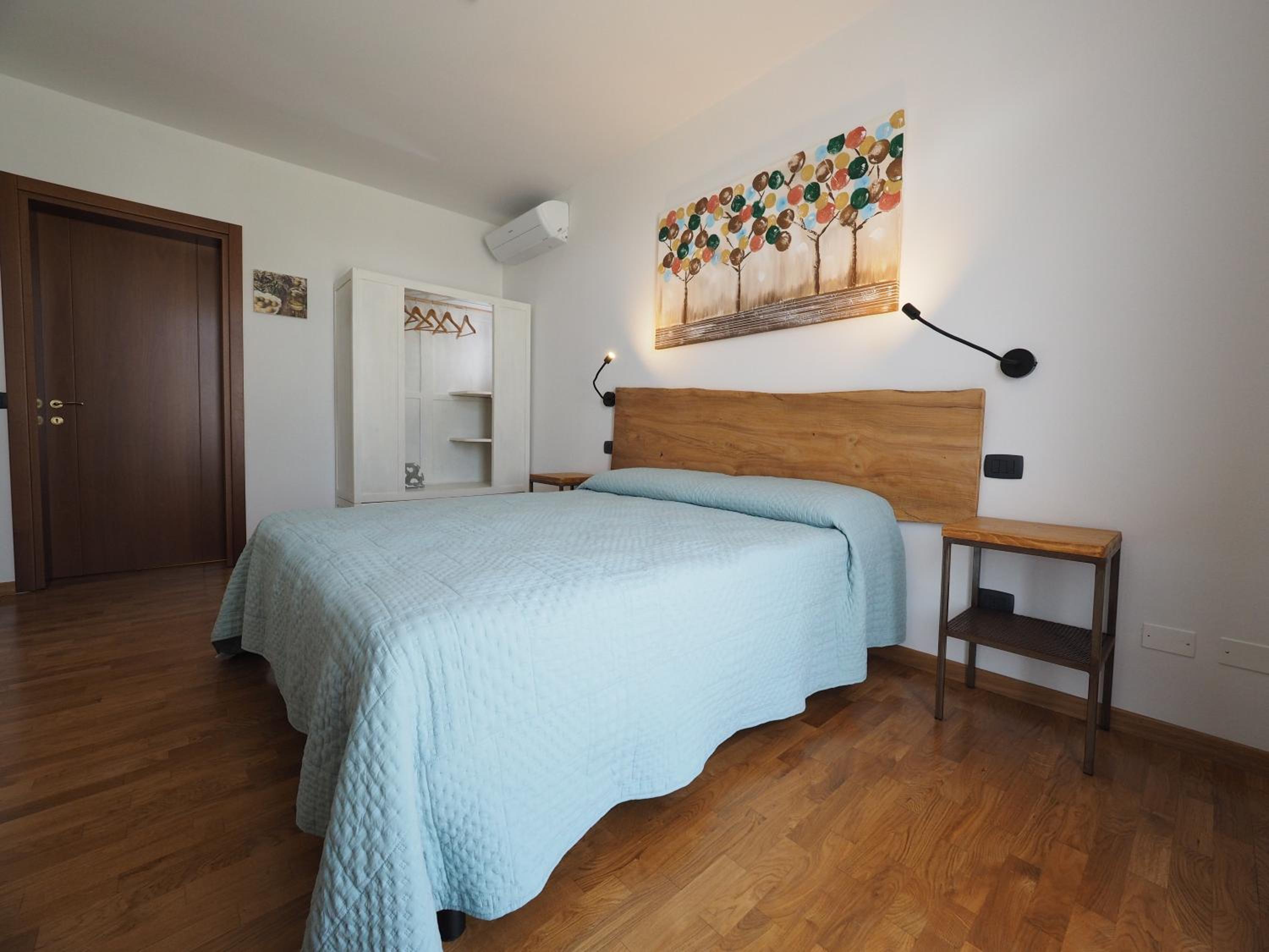 Double or Twin Room with Terrace photo 2