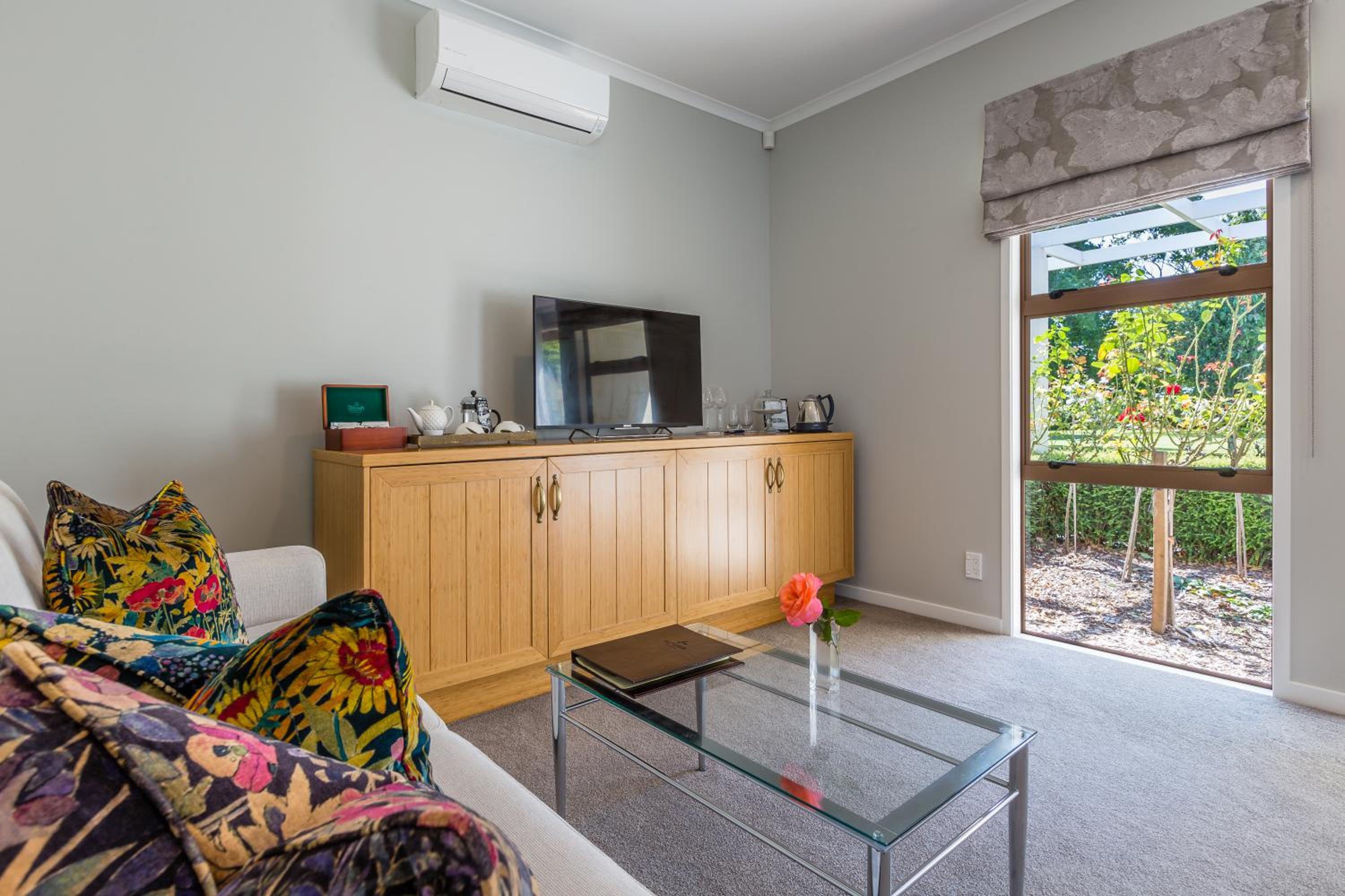 Executive Twin Suite - Photo 9
