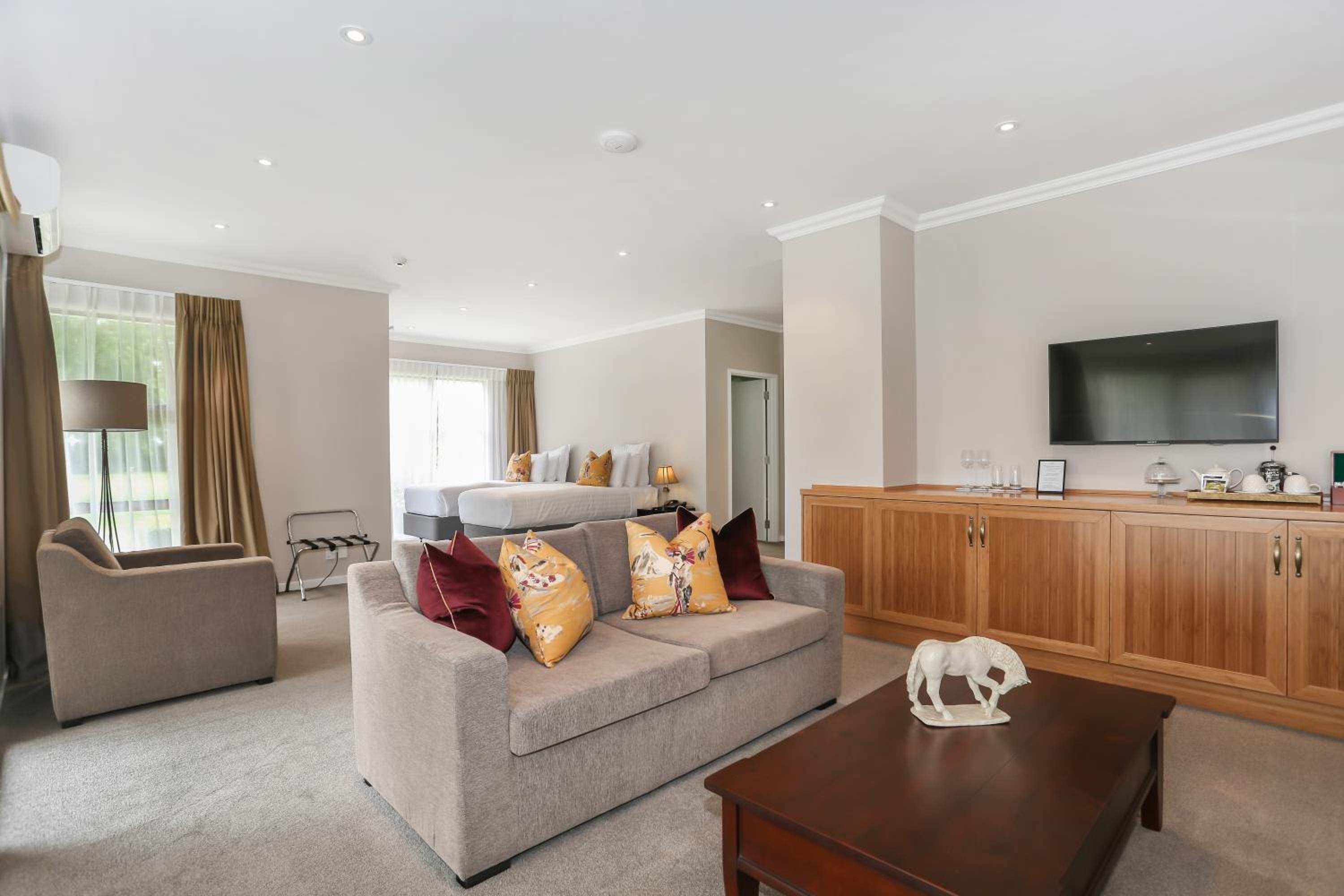 Lady Watties Suite - Photo 1