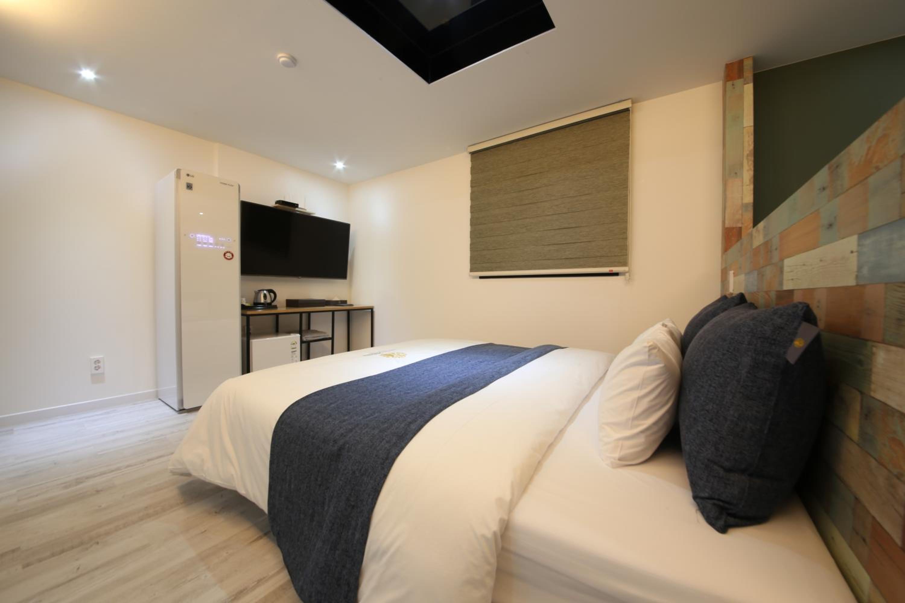 Deluxe Queen Room - Photo 4